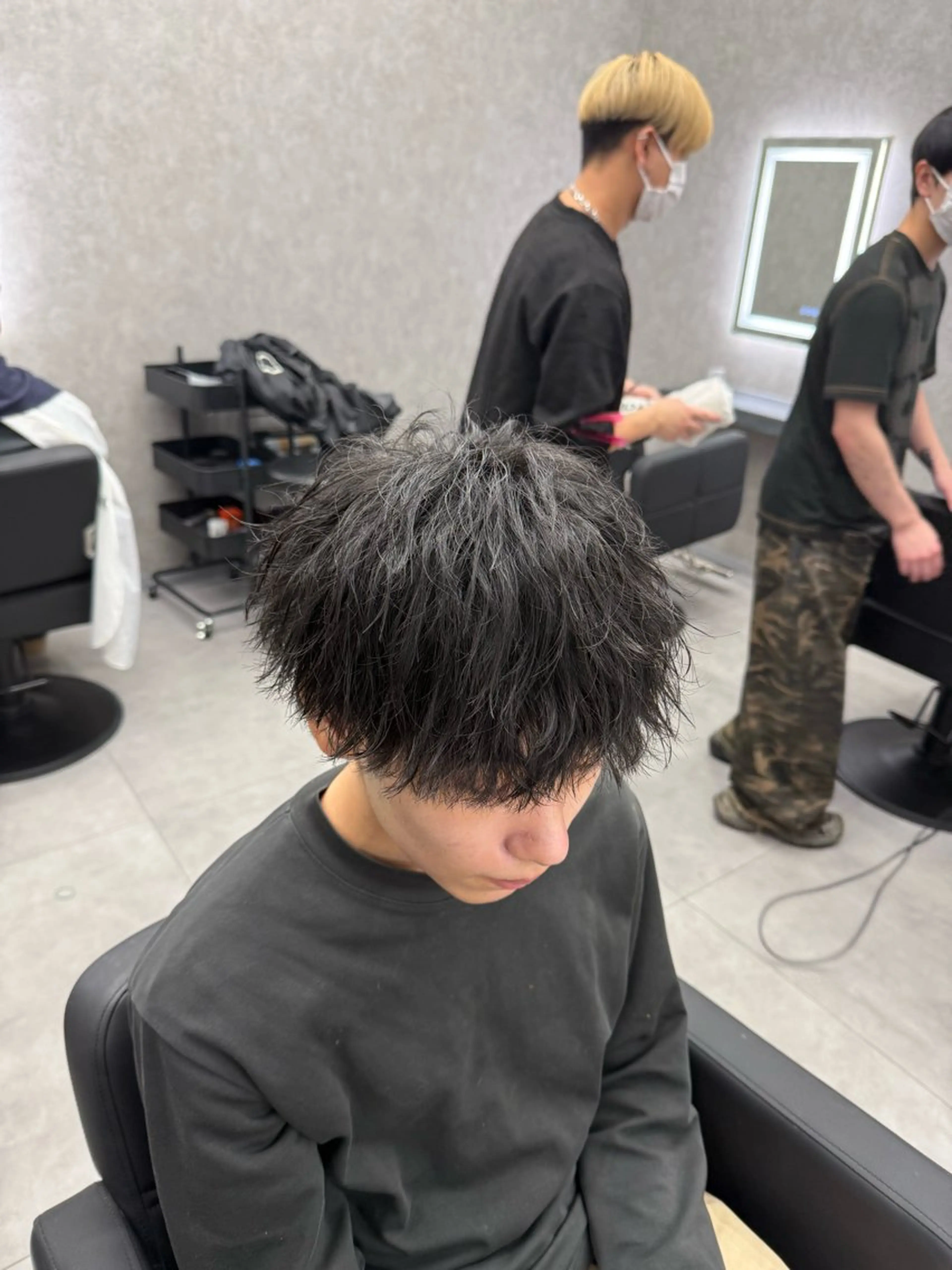 ショート カラー パーマ メンズ メンズパーマ カット パーマ メンズ特化 👑YUTAのヘアスタイル