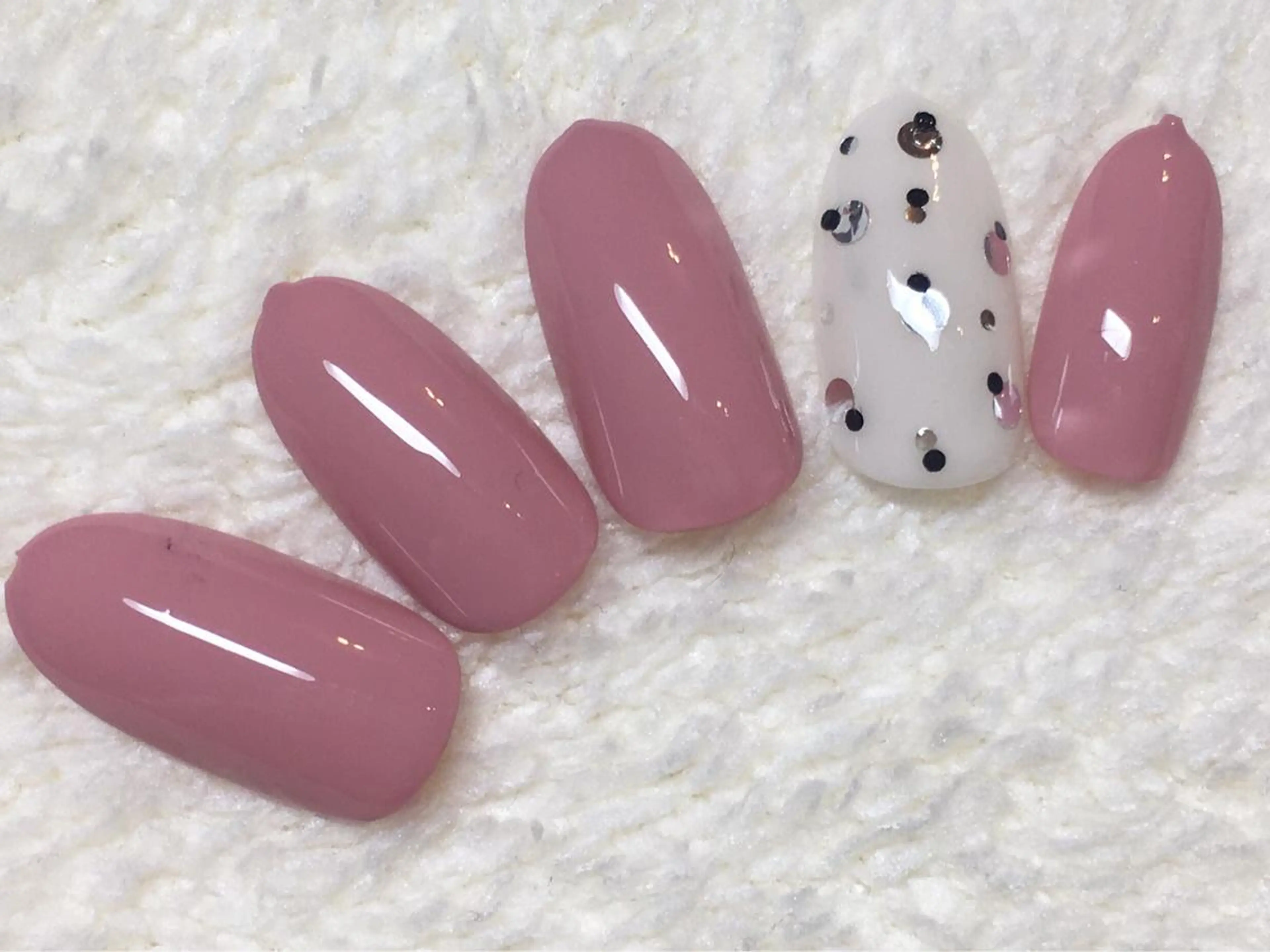 ネイル Aubel.nord_nail所属・Aubel.nord オーベルノールのネイルデザイン