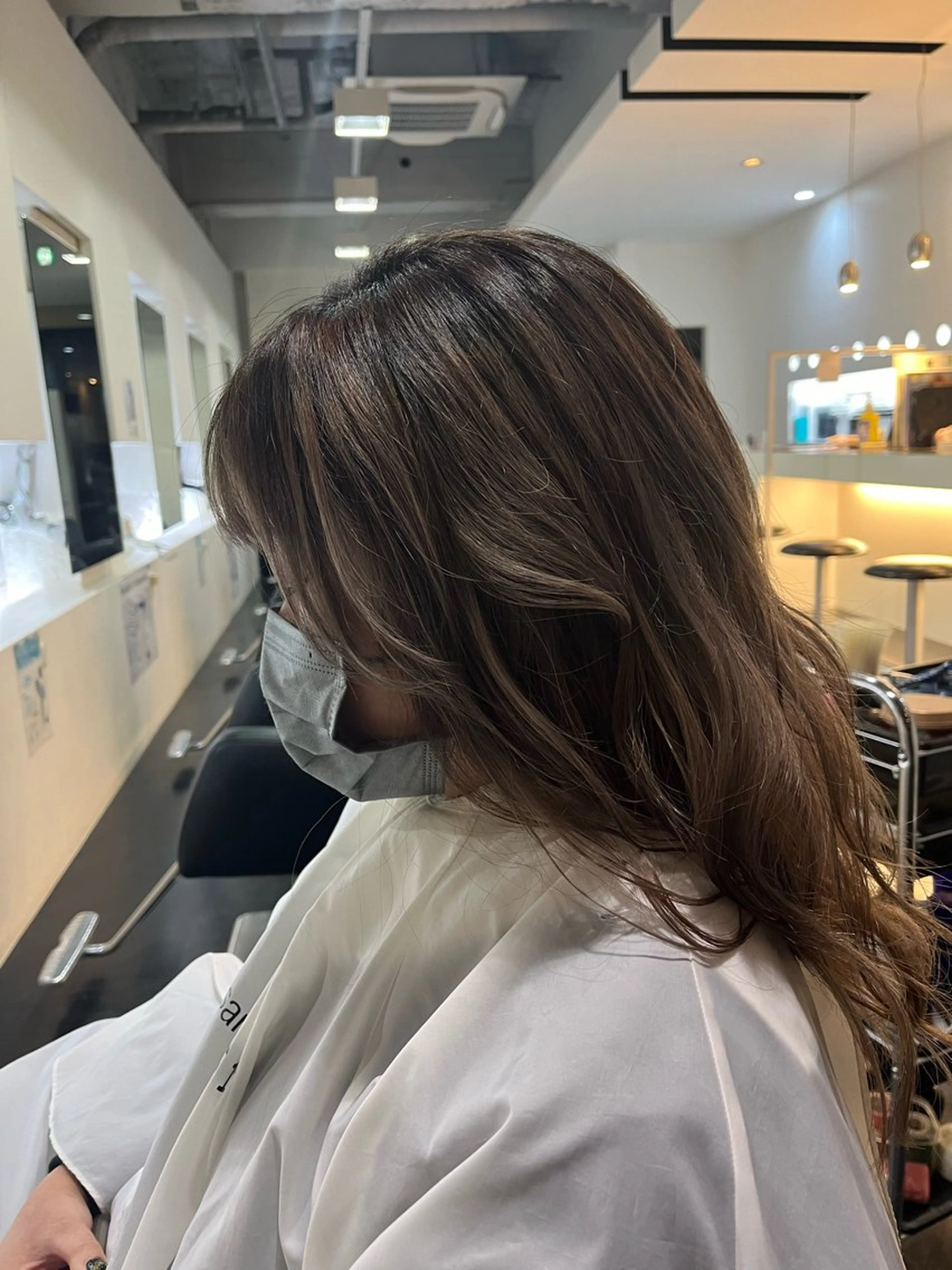 ロング カラー バレイヤージュ グラデーションカラー レイヤーカット カット ヘアカラー アルバサンス所属・中居 蒼士のヘアスタイル