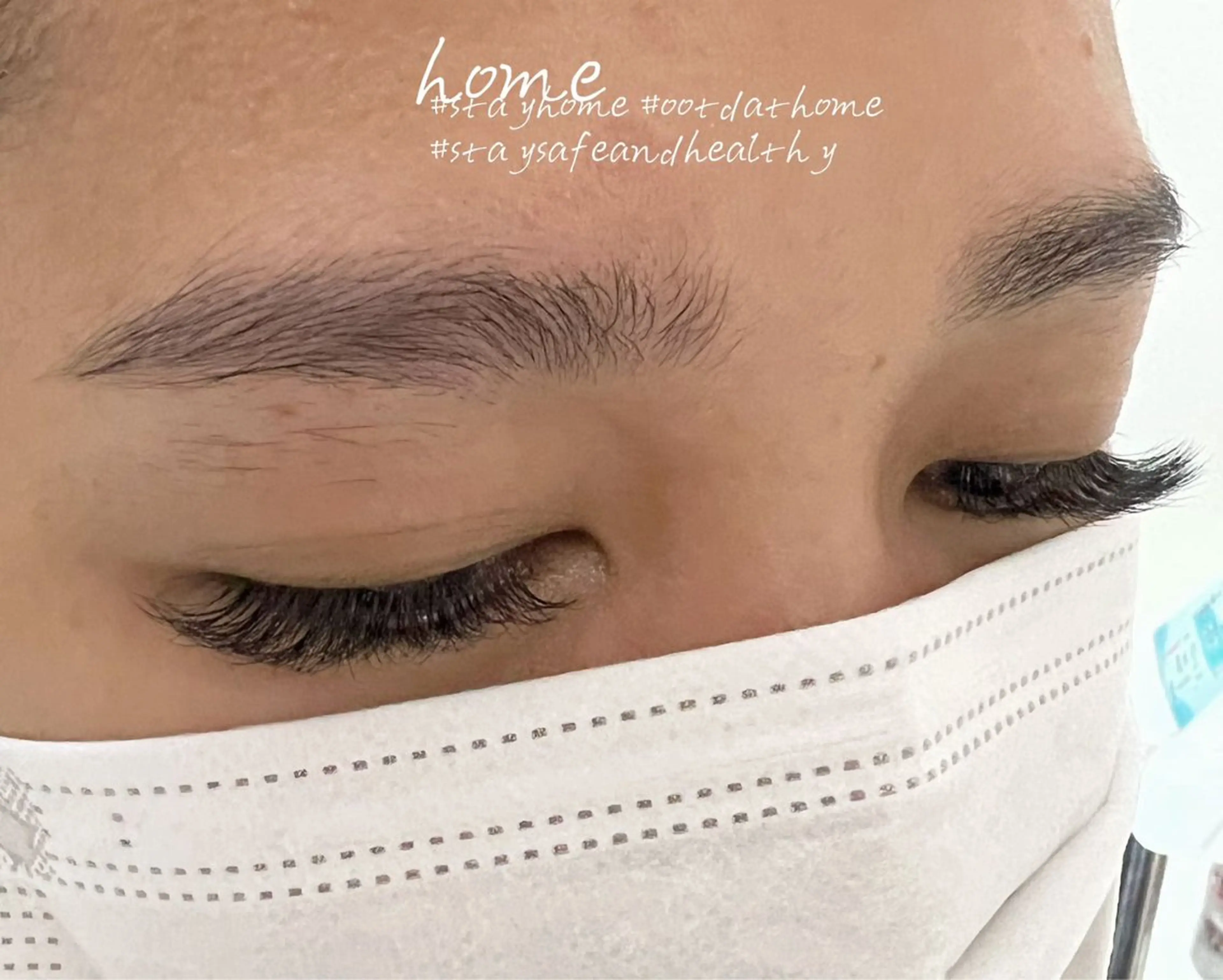 マツエク・マツパ マツエク AngelChris ビューティーサロンのネイルデザイン