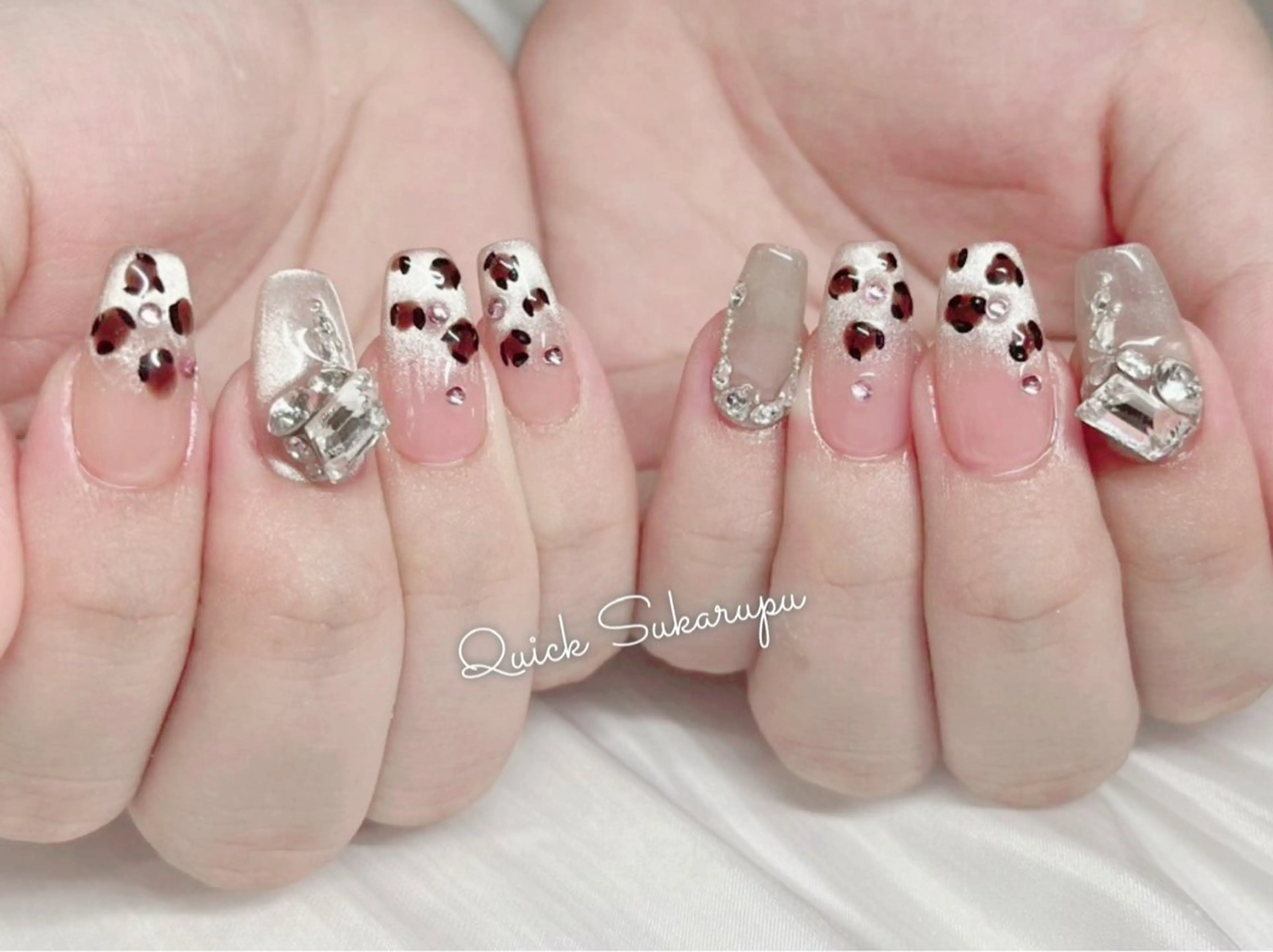 Jrネイルリスト(オフなし) ミディアム長さだし【時短施術】日本初Quick Sukarupu 特別価格定額コースの写真