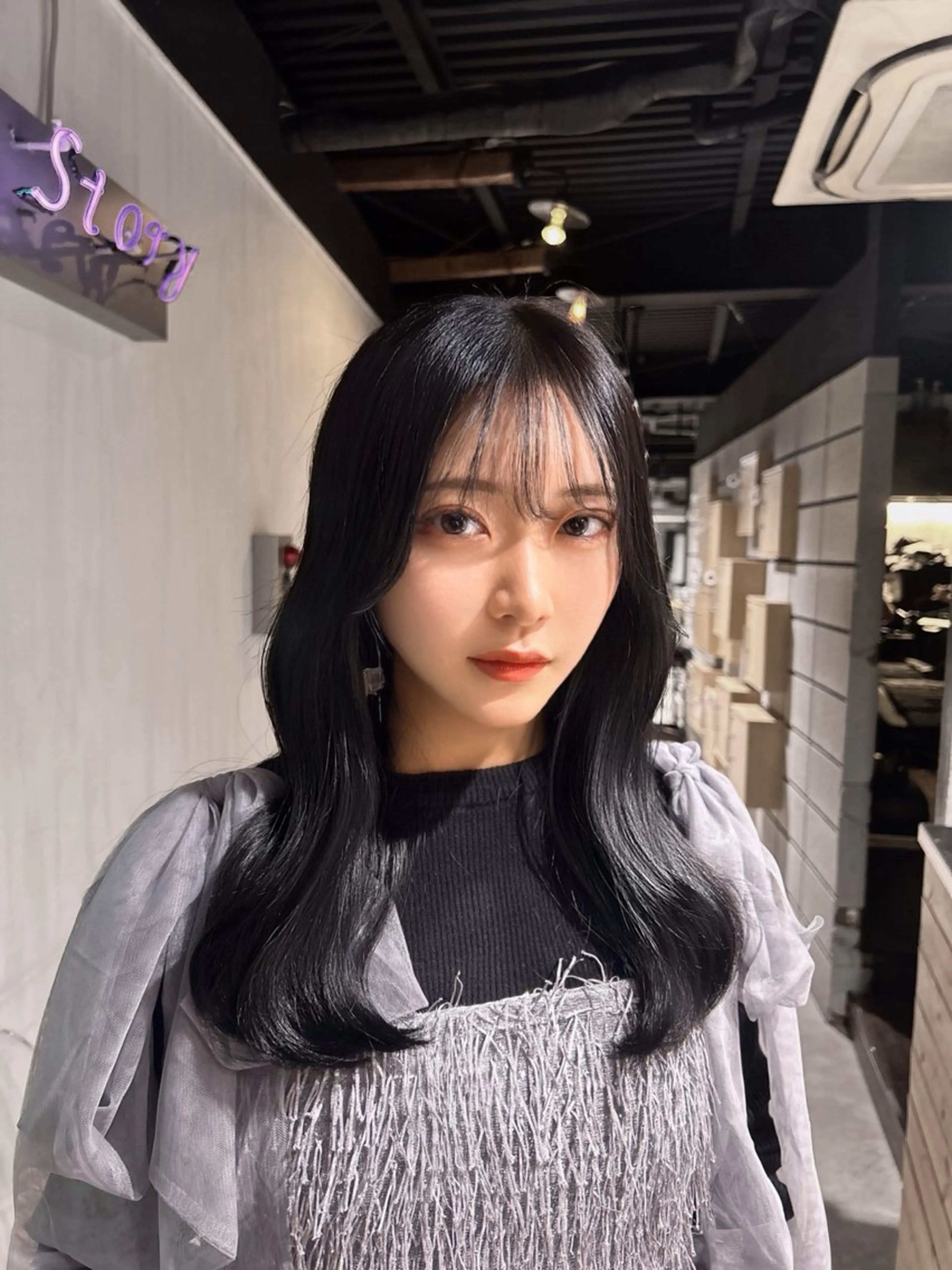 セミロング 韓国風カラー 韓国風ヘア レイヤーカット ワンホンレイヤー MEI🎀垢抜けカラ ー🎀韓国styleのヘアスタイル