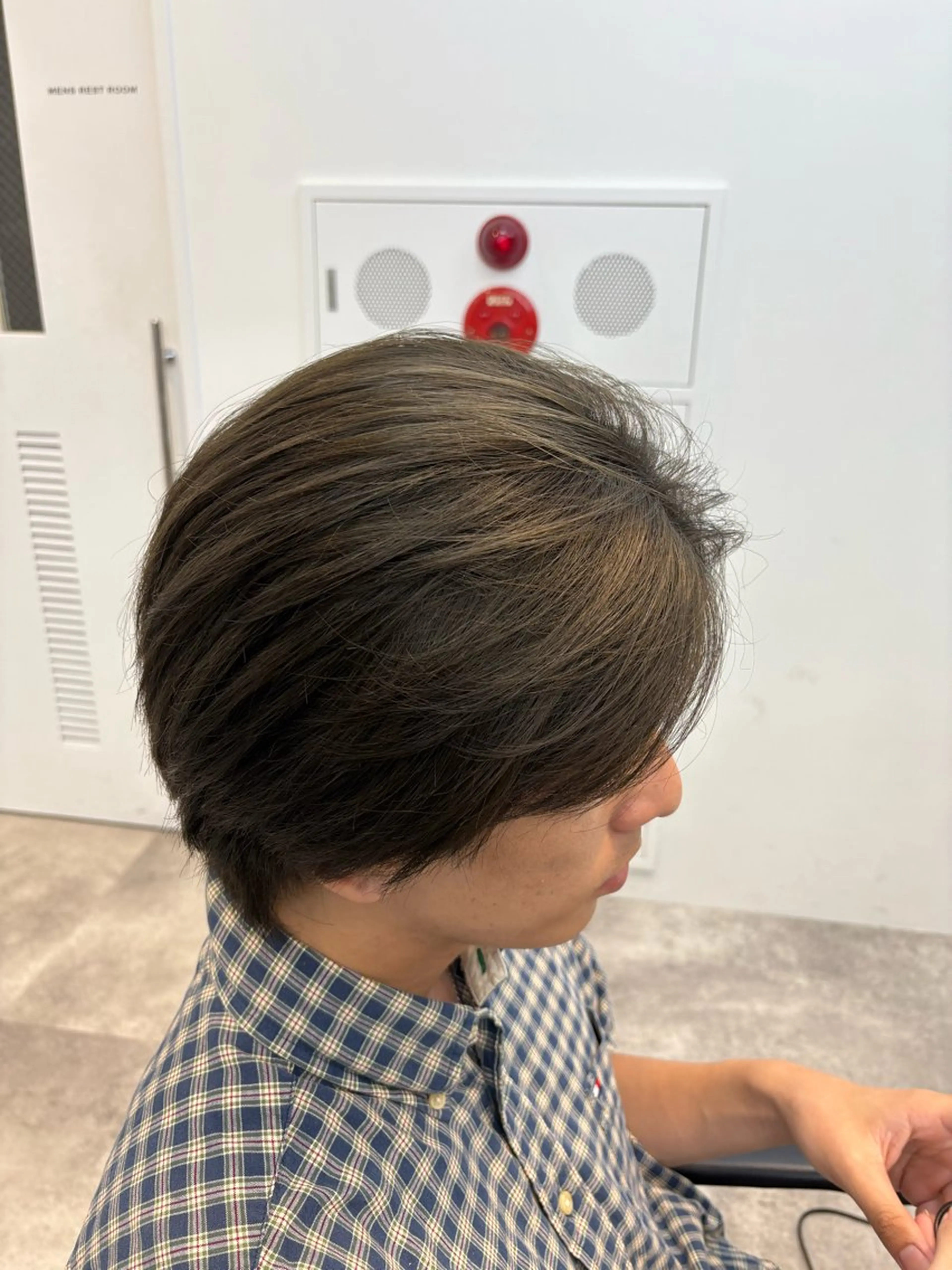 ショート カラー ベージュカラー オリーブベージュ メンズパーマ特化 園田　楓莉のヘアスタイル