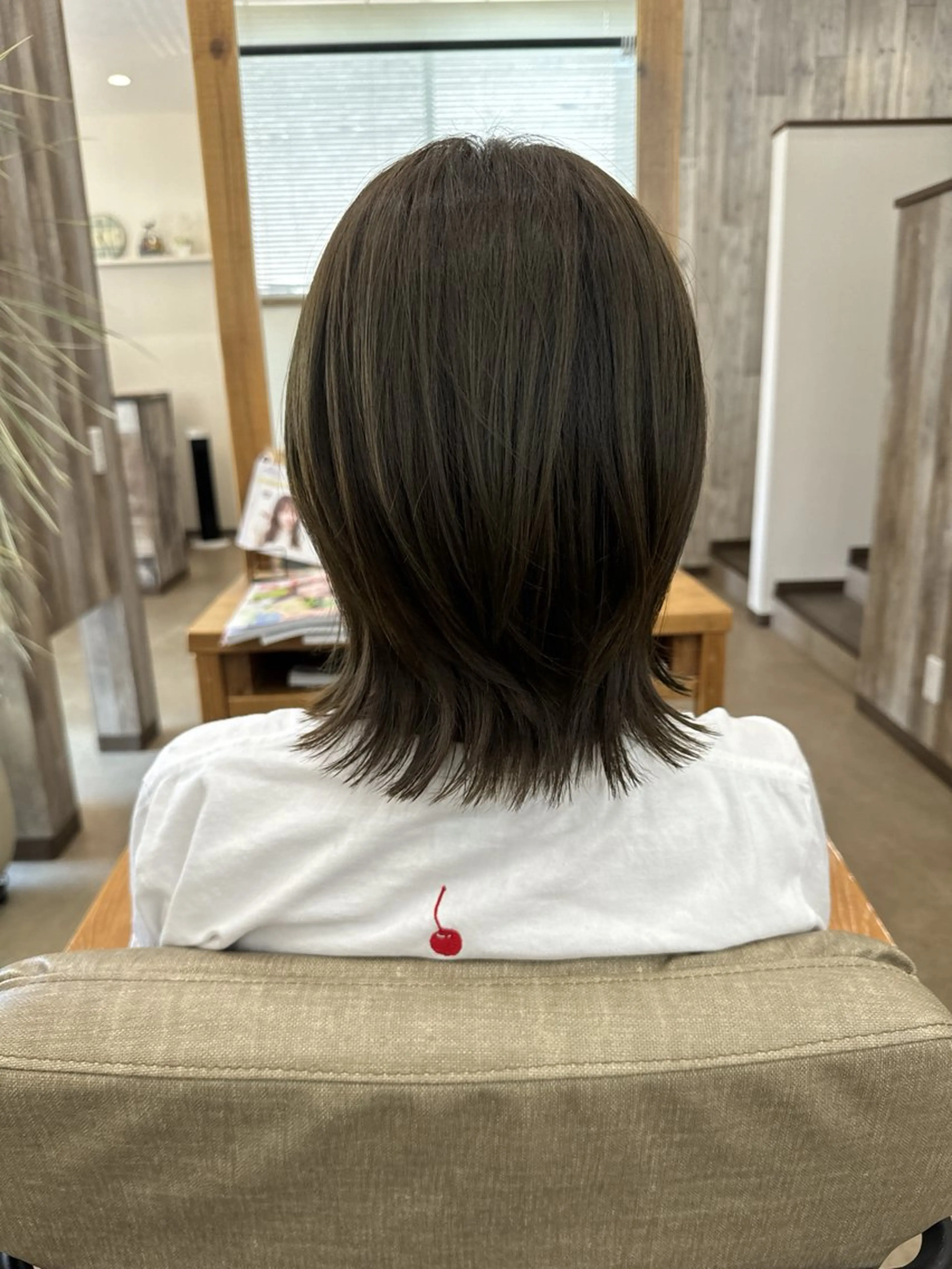 土日料金✨cut + color（フルカラー）の写真