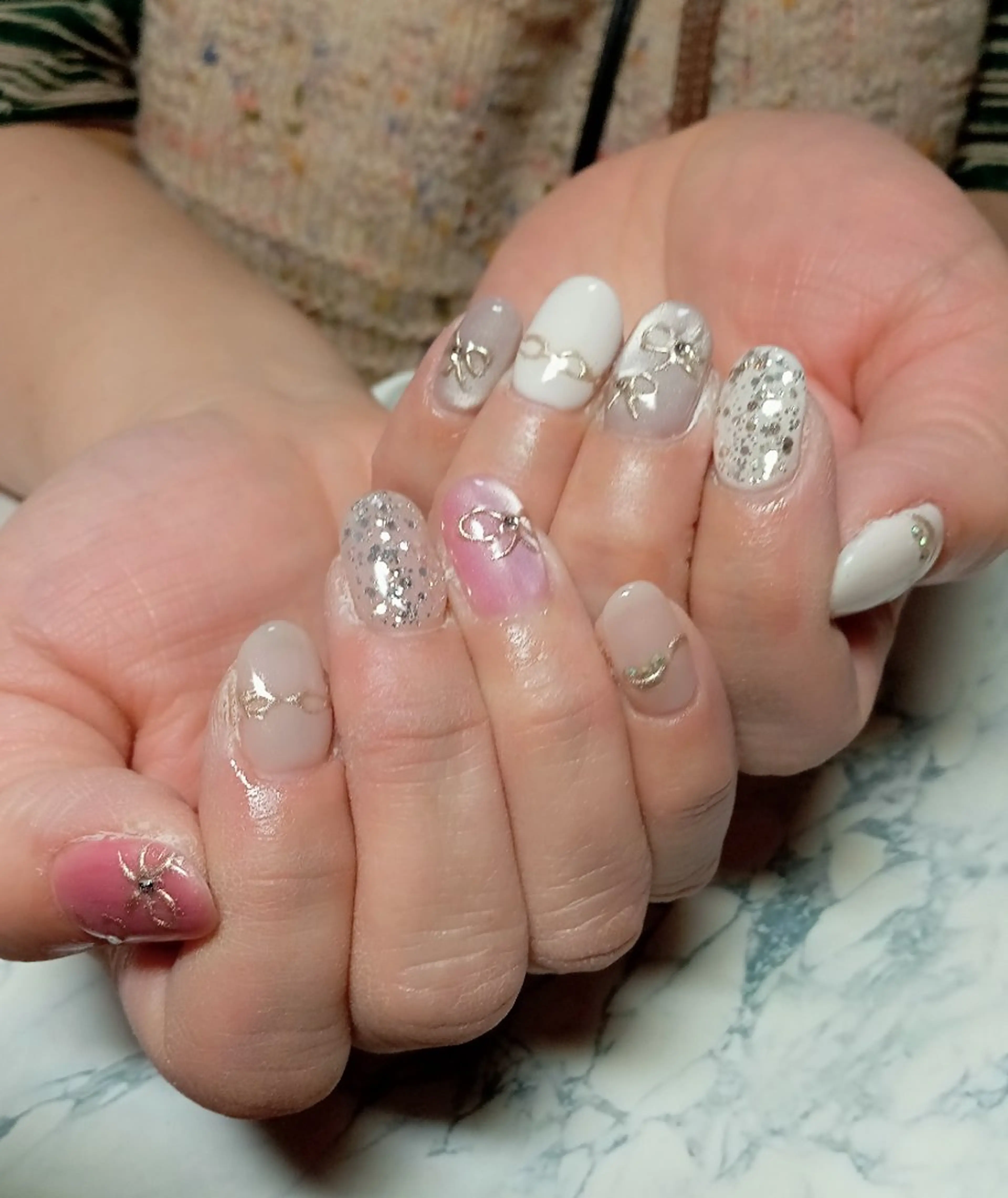 ネイル ジェルネイル キラキラネイル マグネットネイル ミラーネイル 持ち込み ハンドネイル flure de neige yukiのネイルデザイン