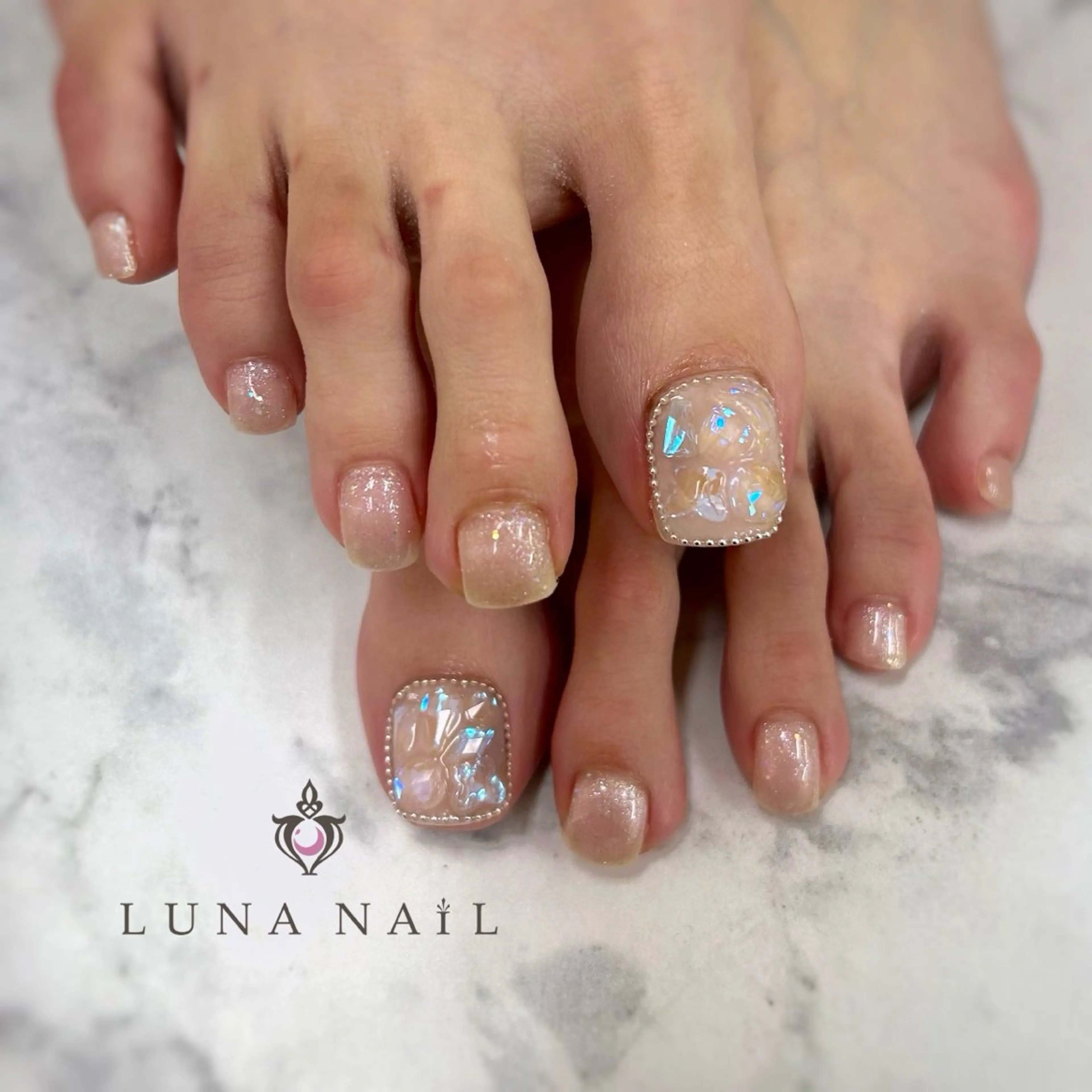 ネイル フットネイル アトリエ　ミモザ所属・いまむら あかりのネイルデザイン