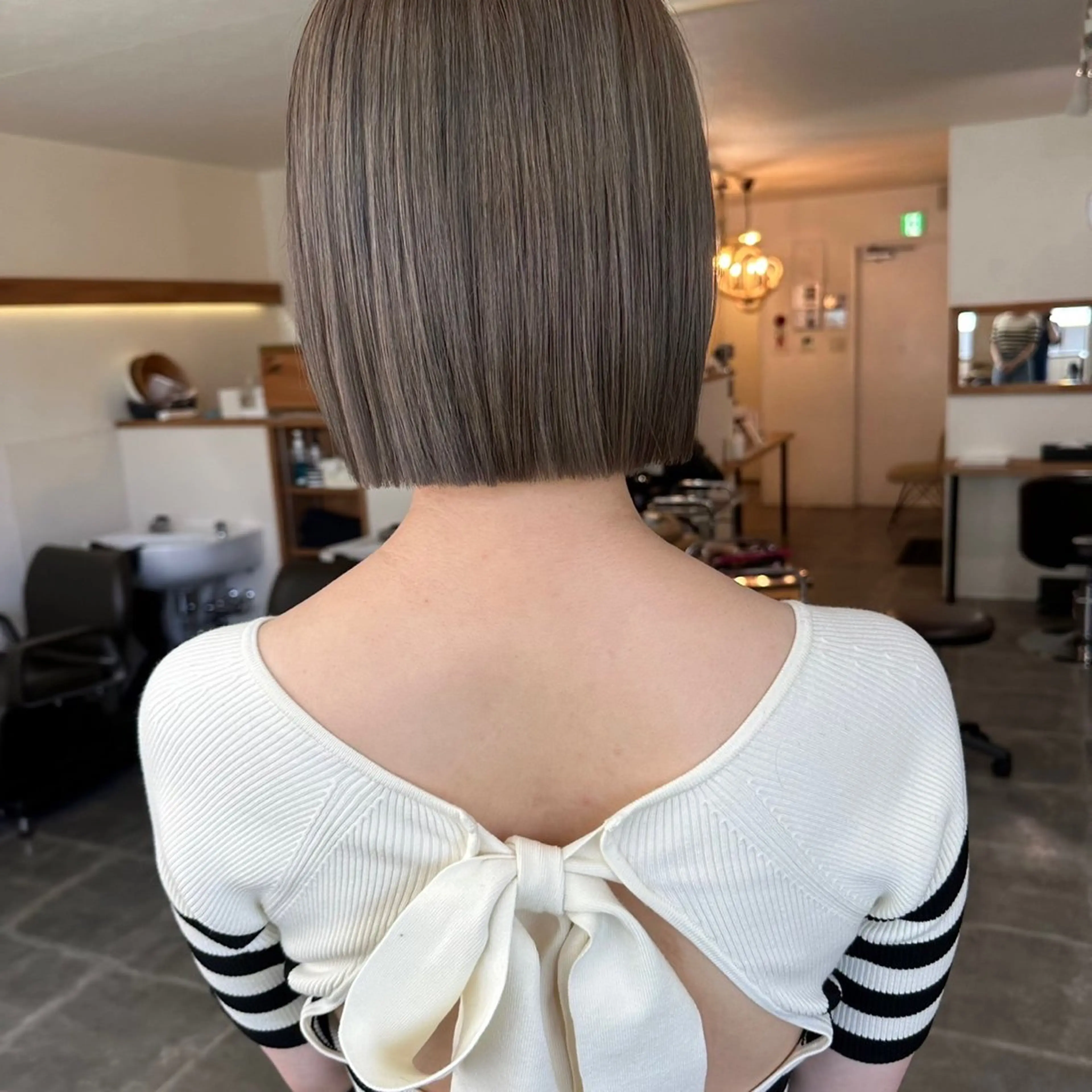 ショート カラー 大阪/梅田すぐ /パーマ落とし専門店のヘアスタイル