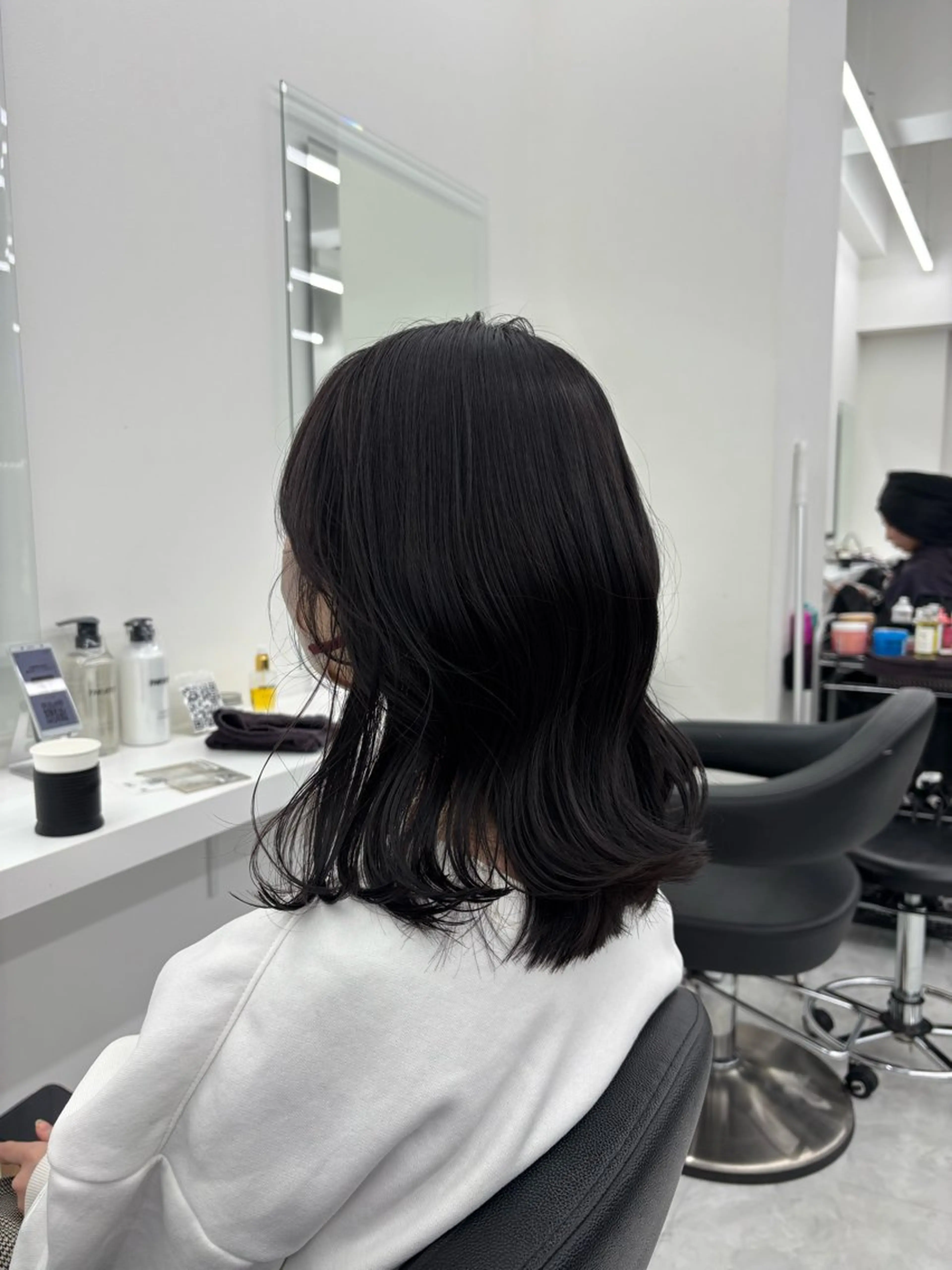 ミディアム カット ヘアカラー トリートメント ヘッドスパ ヘアセット 表参道ハッシュカット レイヤー/リノンのヘアスタイル