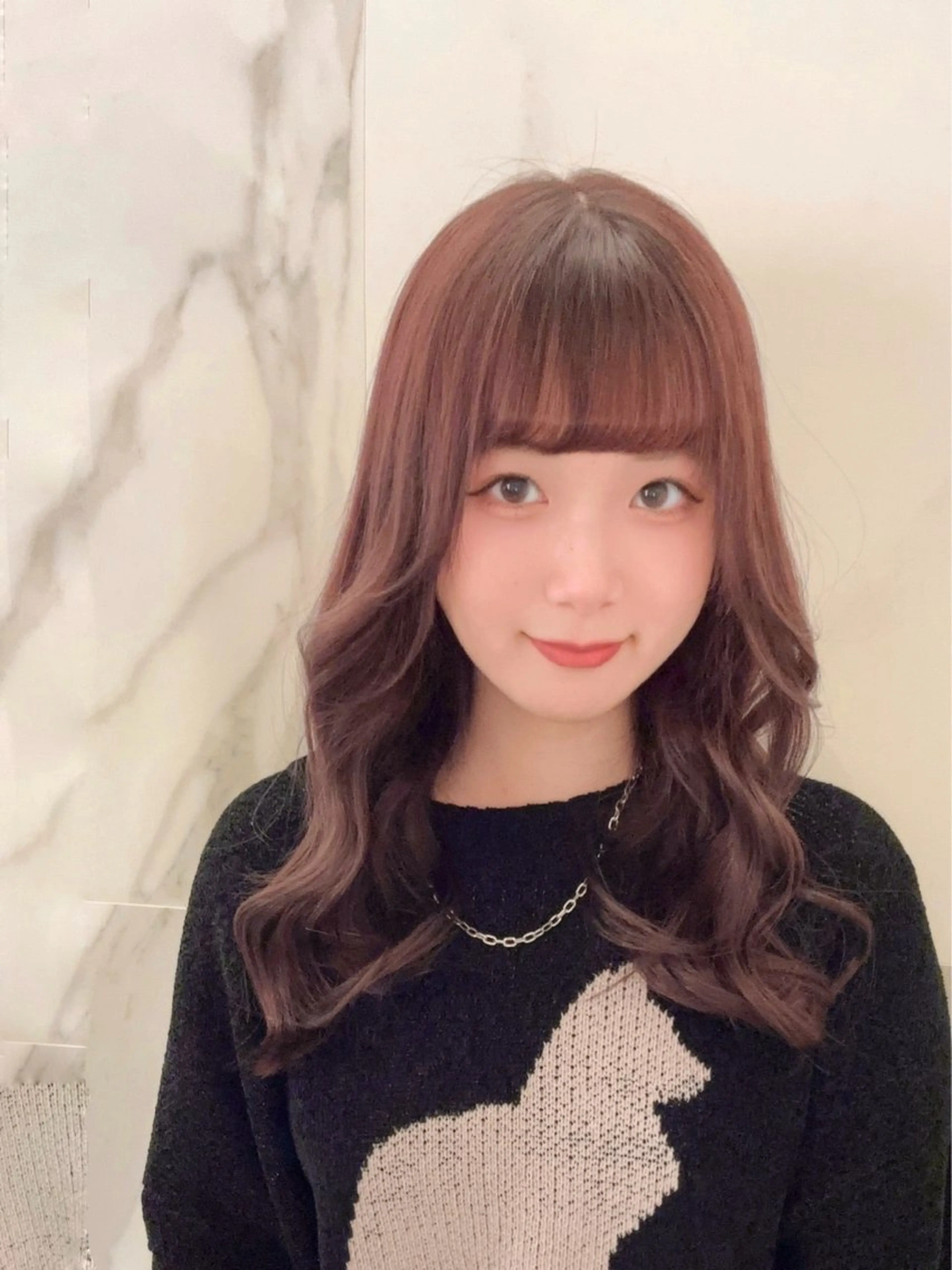 ロング カラー ブリーチ ラベンダーカラー ピンクカラー🎀 米津 美佑のヘアスタイル