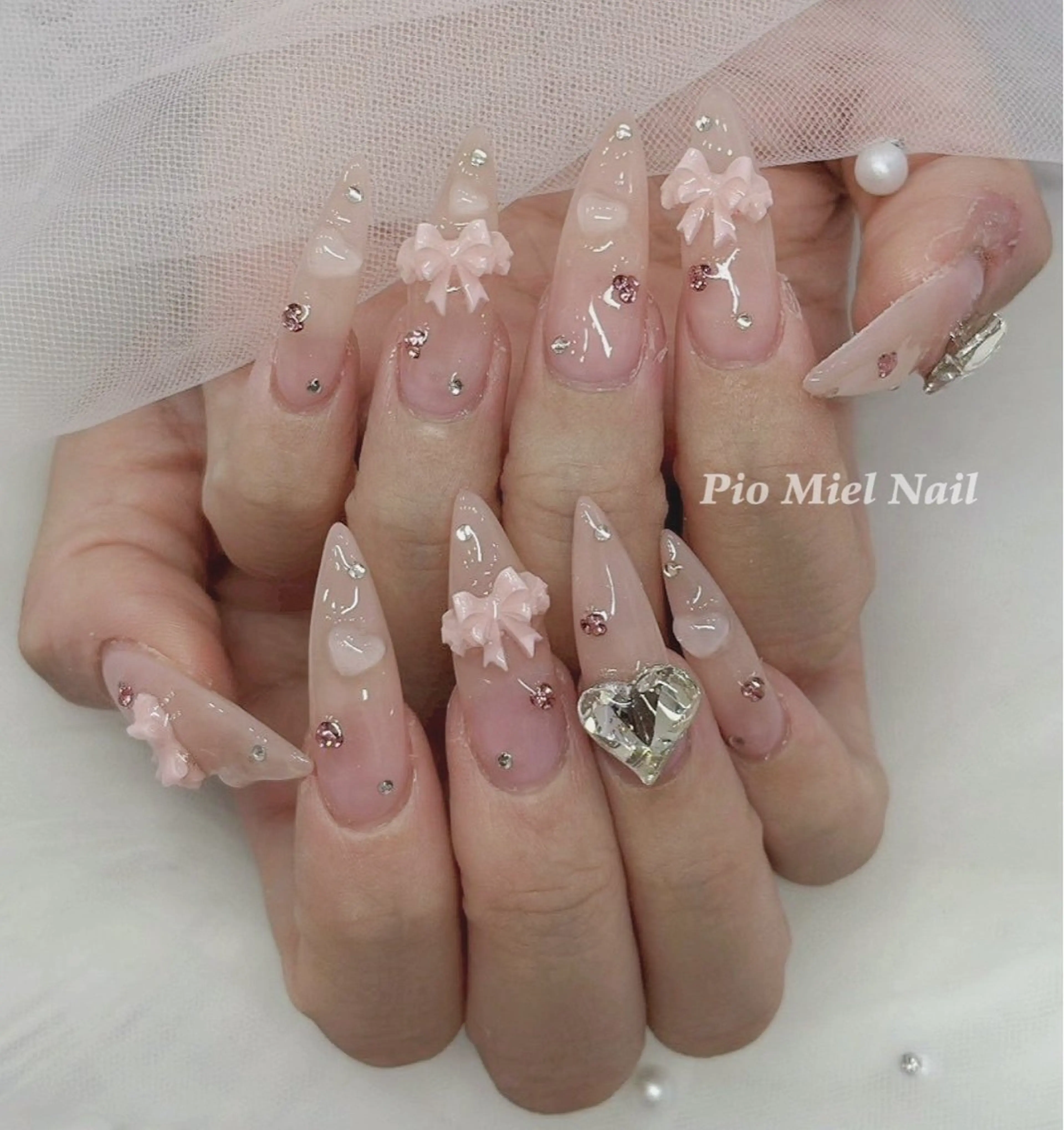 ネイル クリアネイル ガーリー ハート ロングネイル ピンク ハンドネイル HANA 長さだしのネイルデザイン