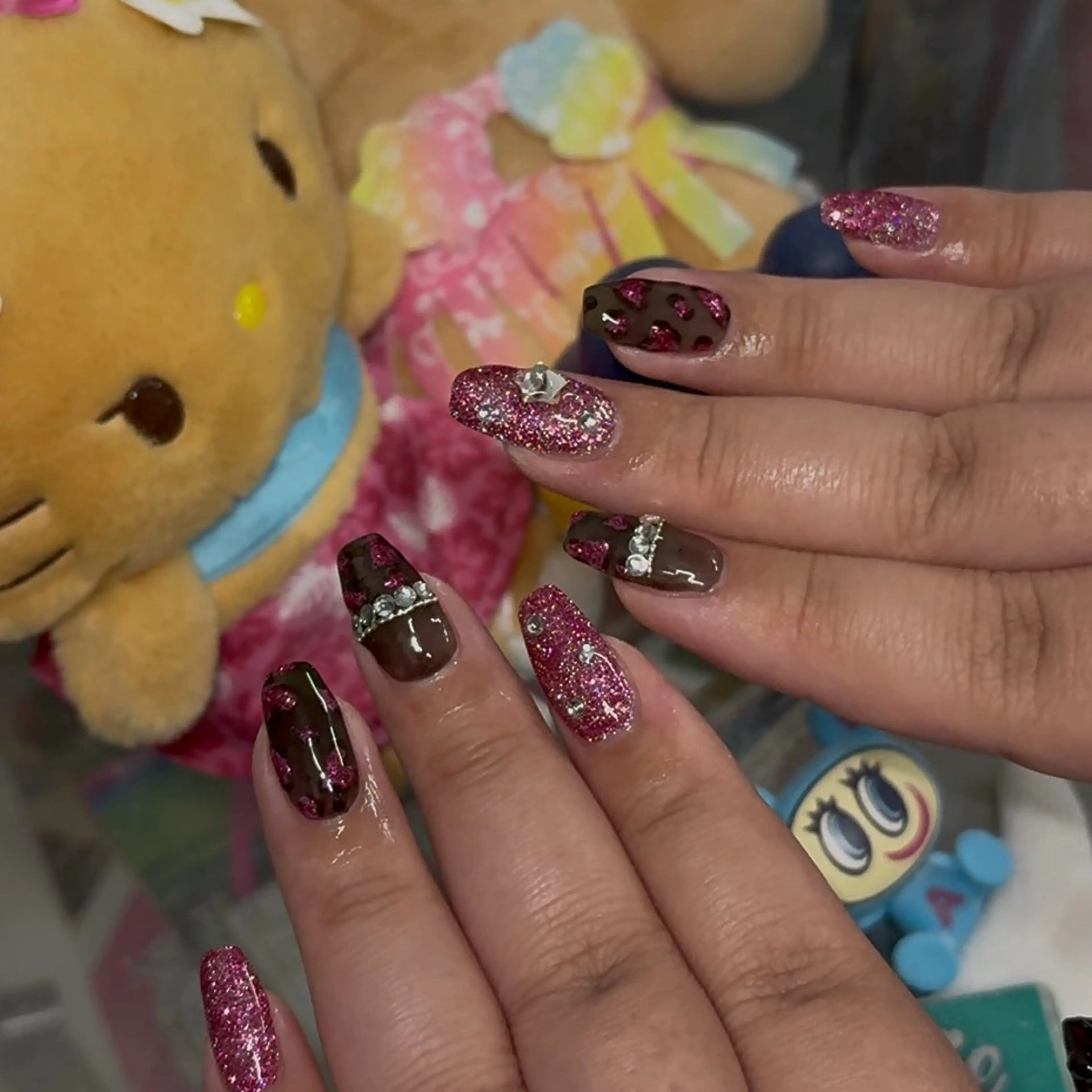 ネイル アニマル柄 ラメ(グリッター) ハンドネイル Sarina ⋆⭒˚のネイルデザイン