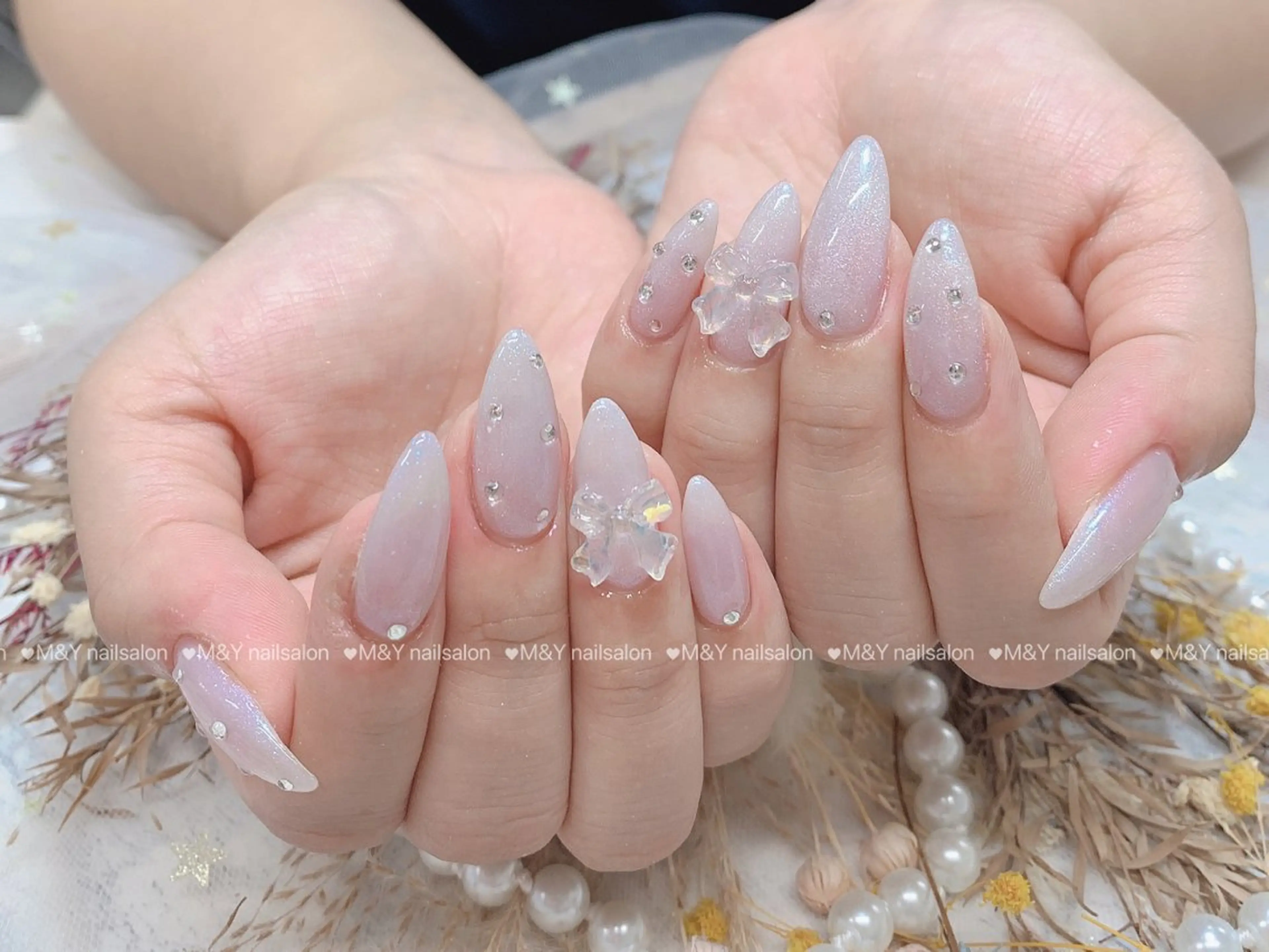 ネイル リボン ハンドネイル M&Y NailSalonのネイルデザイン