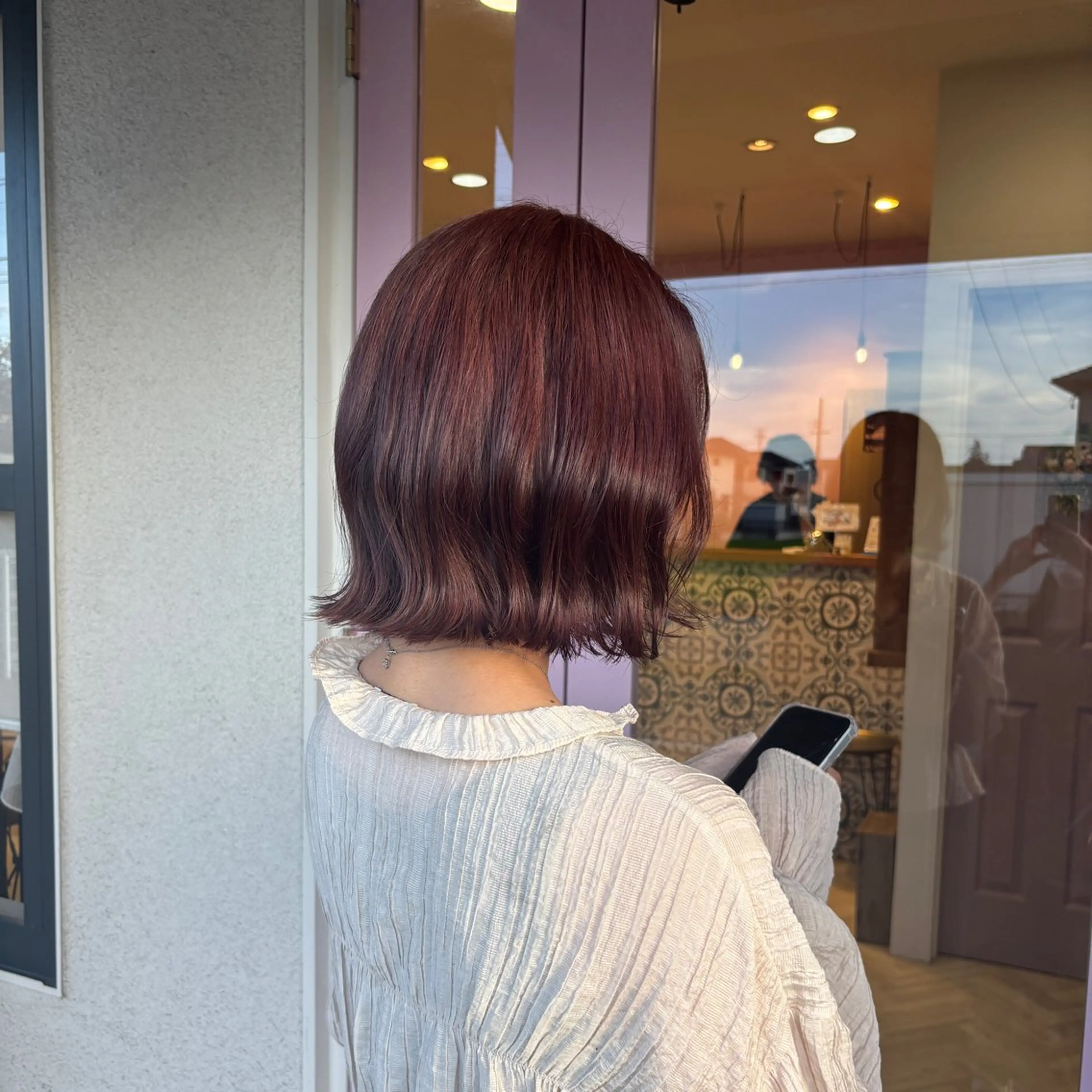 ショート カラー ヘアカラー 上村 七海のヘアスタイル