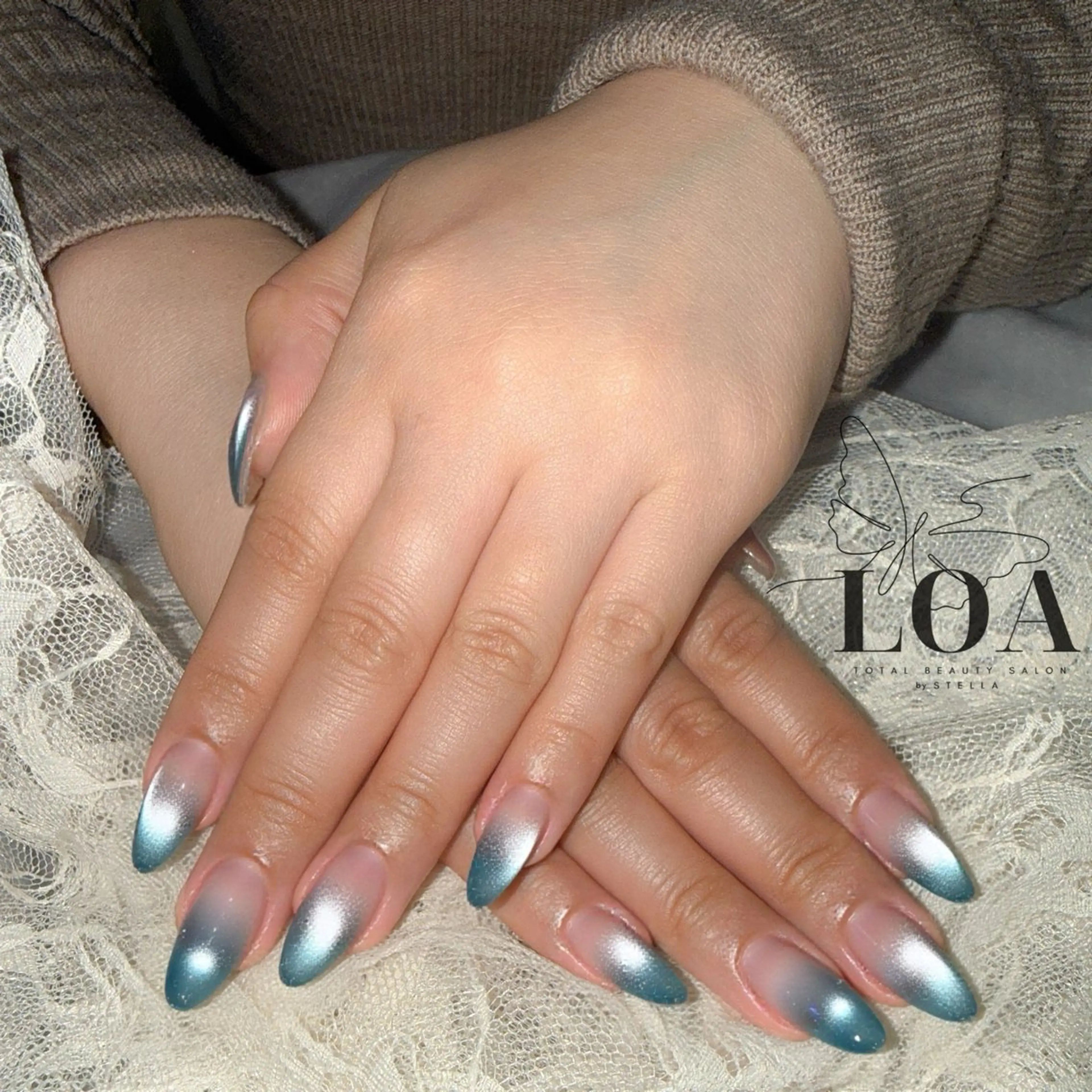 ネイル LOA🦋 yuraのネイルデザイン