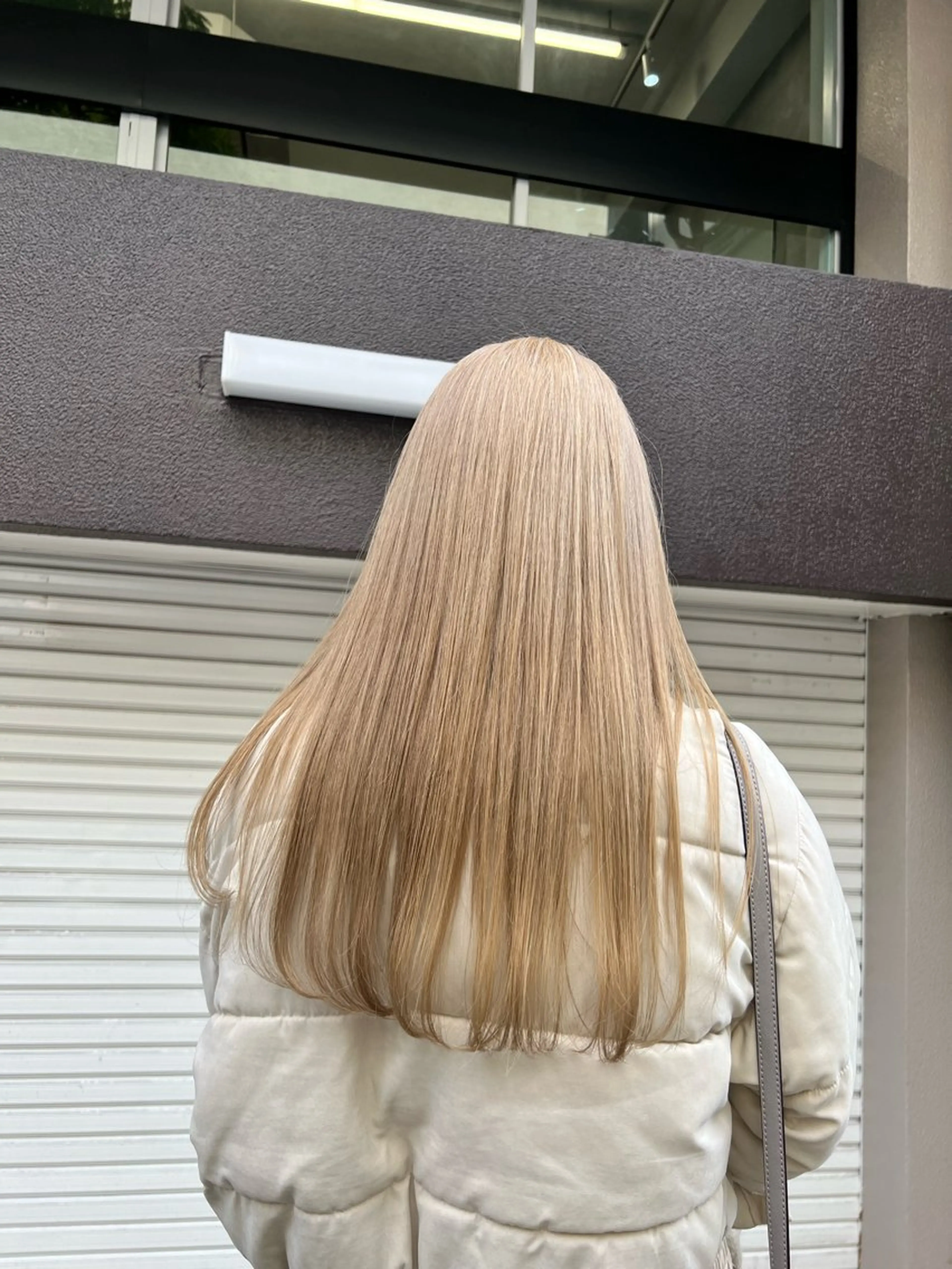 ミディアム カット ヘアカラー INORI /フェイスレイヤーのヘアスタイル