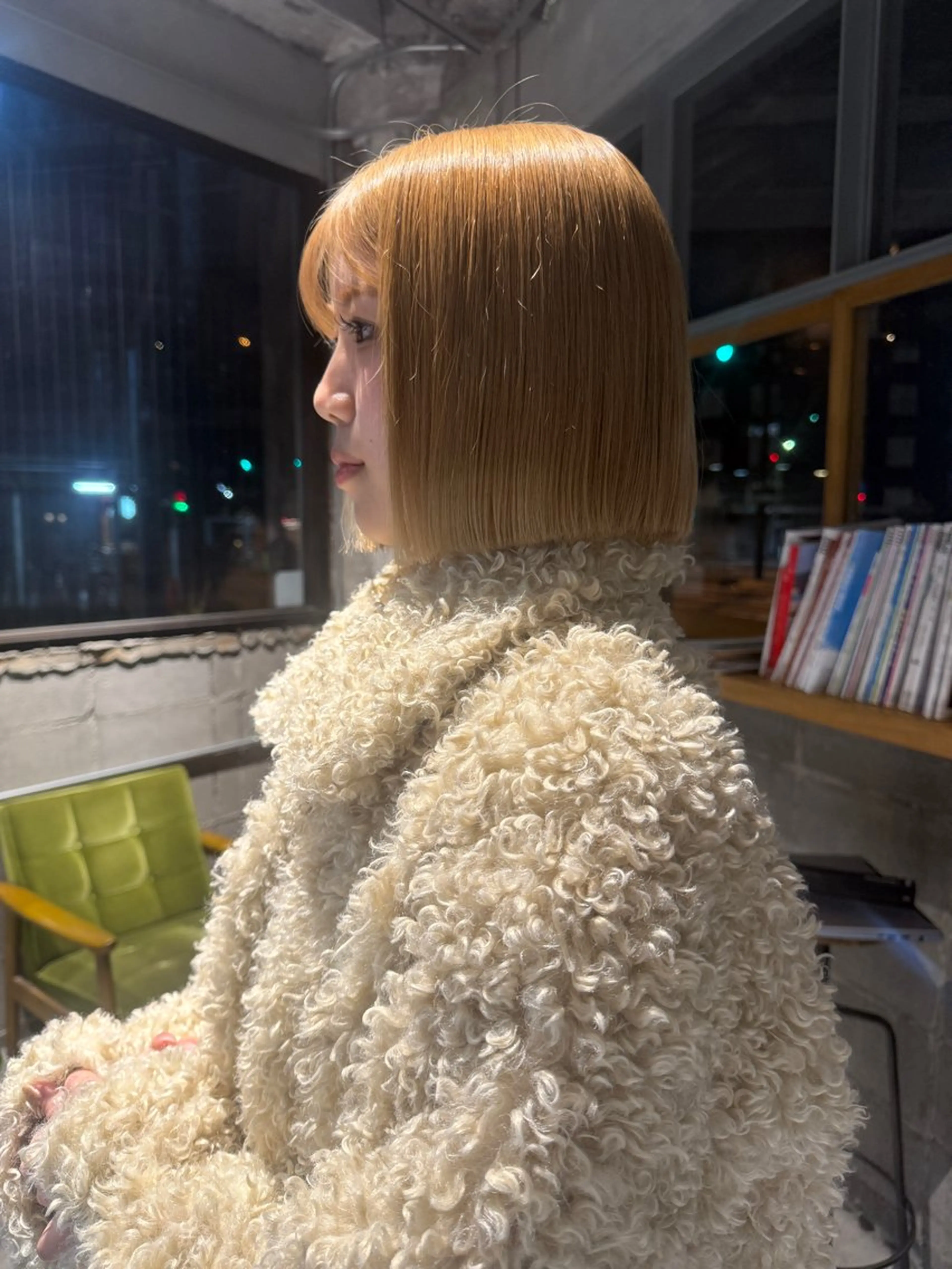 ショート L/MA所属・MIKU /カラー/ハイトーンのヘアスタイル