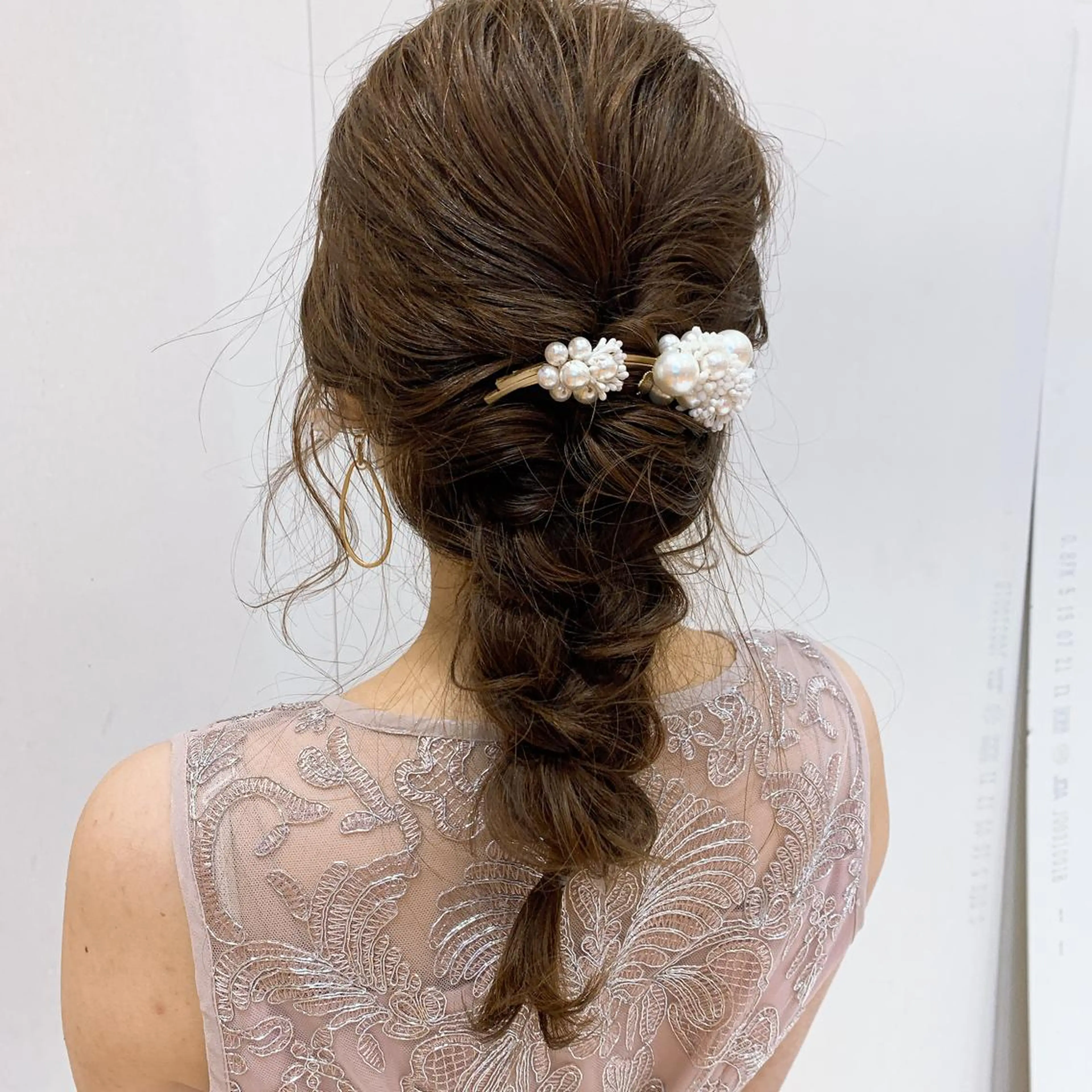 ヘアアレンジ CHIC 岩下真衣のヘアスタイル