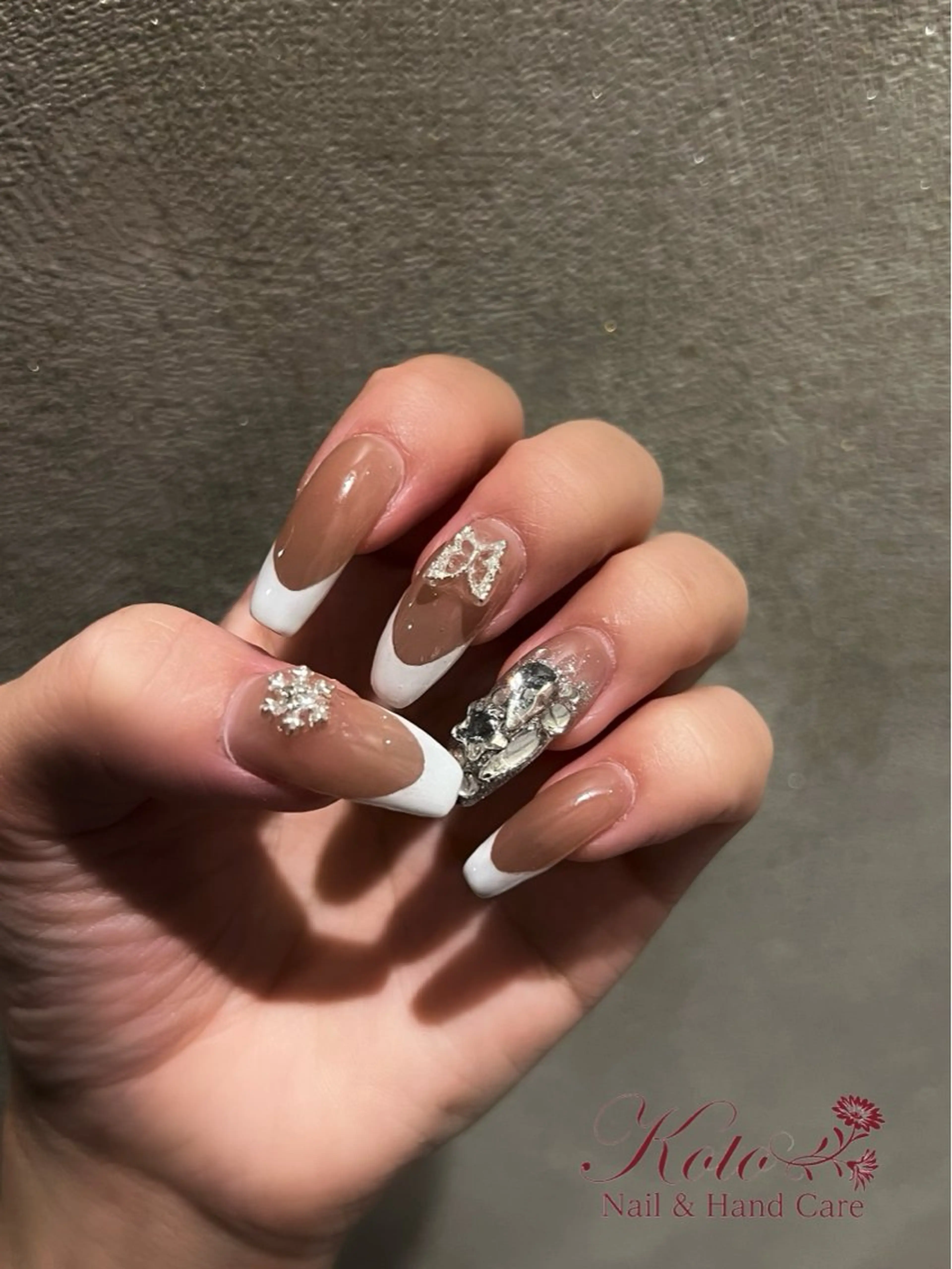 ネイル White dear fujiwaraのネイルデザイン