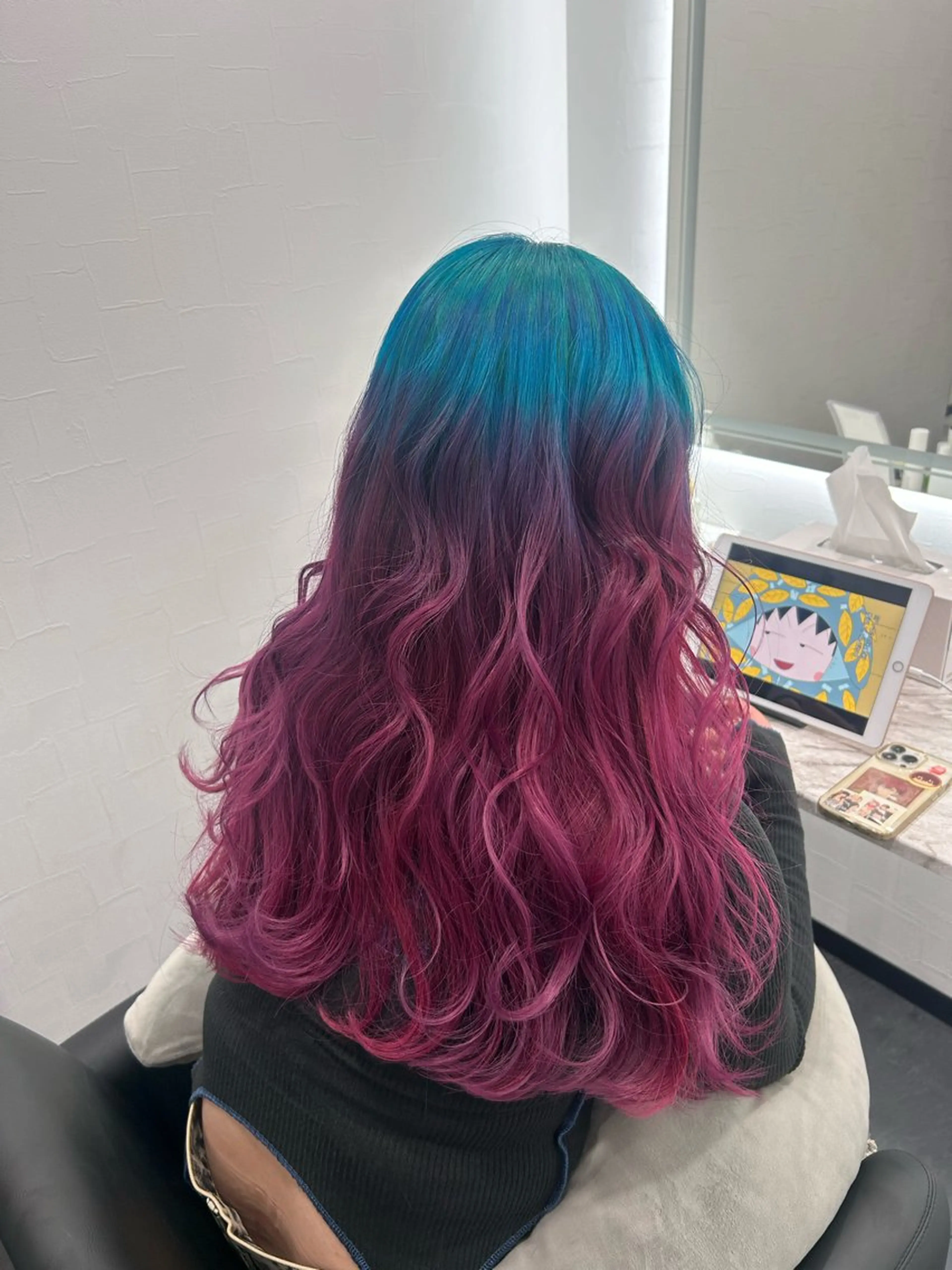 ロング カラー デザインカラー 髪質改善 period.所属・艶髪/髪質改善 🤍kumikoのヘアスタイル