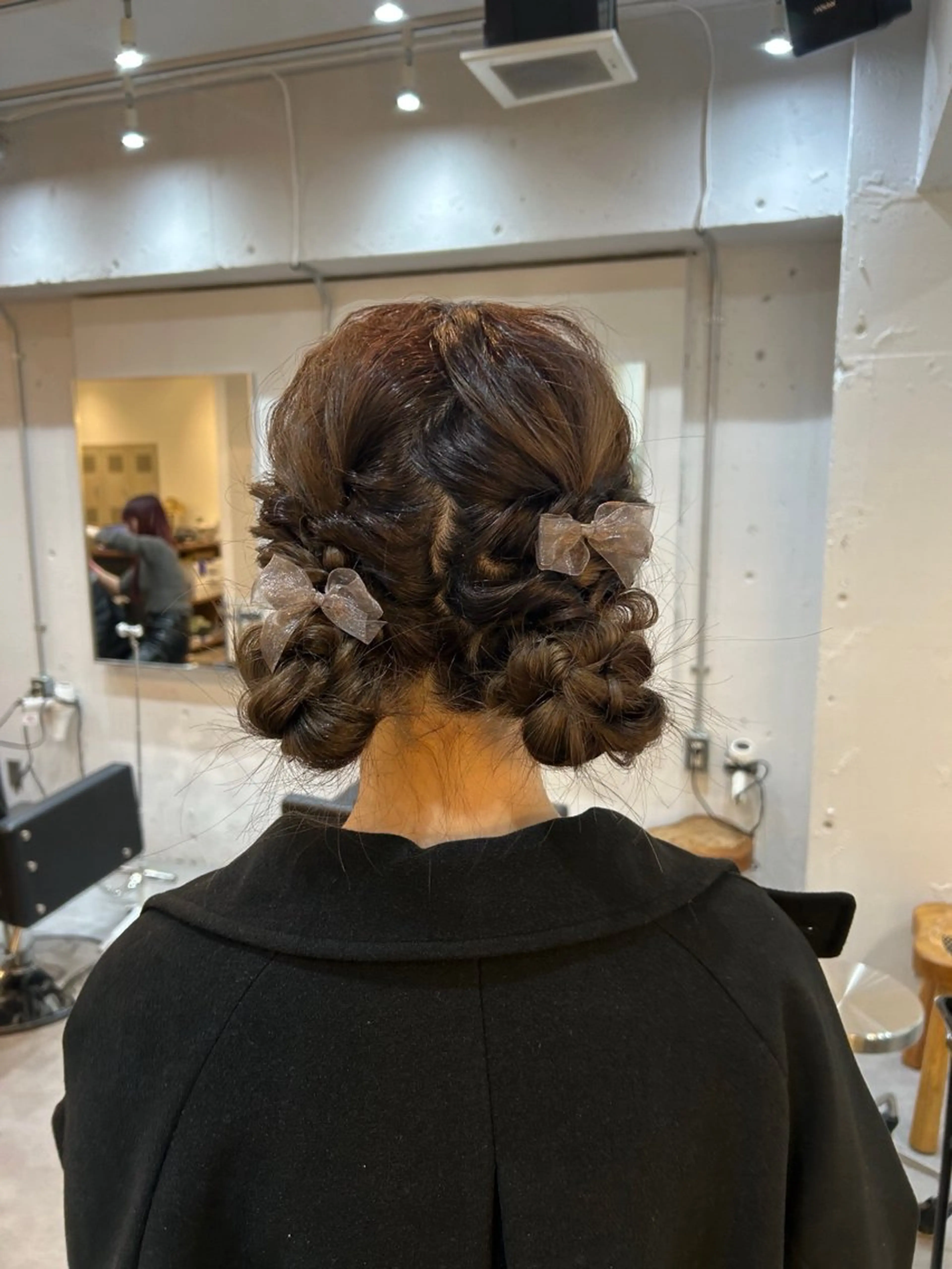 ヘアアレンジ エリ   メンズ パーマ 眉毛のヘアスタイル