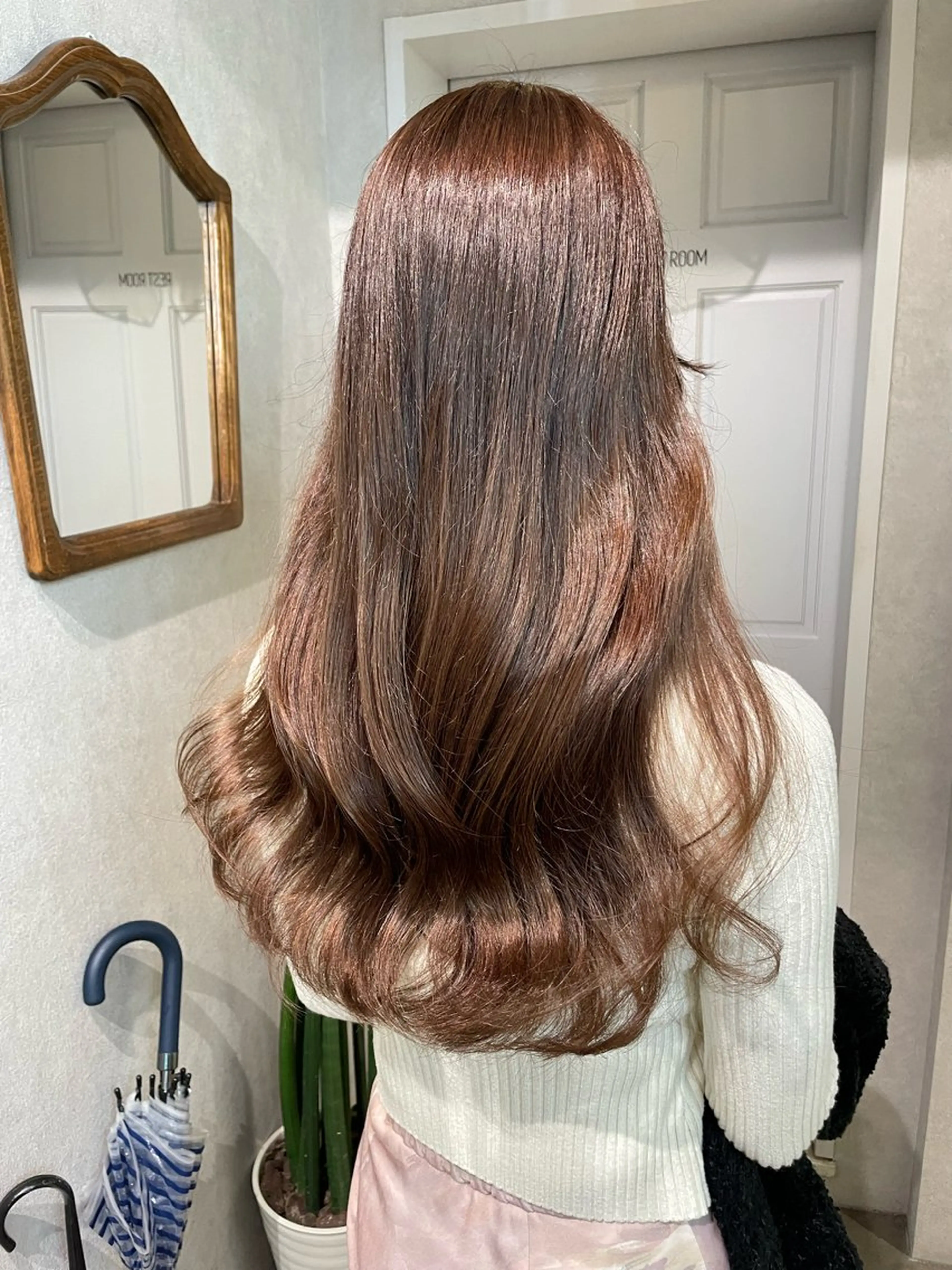 ロング カラー ブリーチ ブリーチなしカラー ヘアカラー ナチュラル透明感🌱 小山美樹子のヘアスタイル