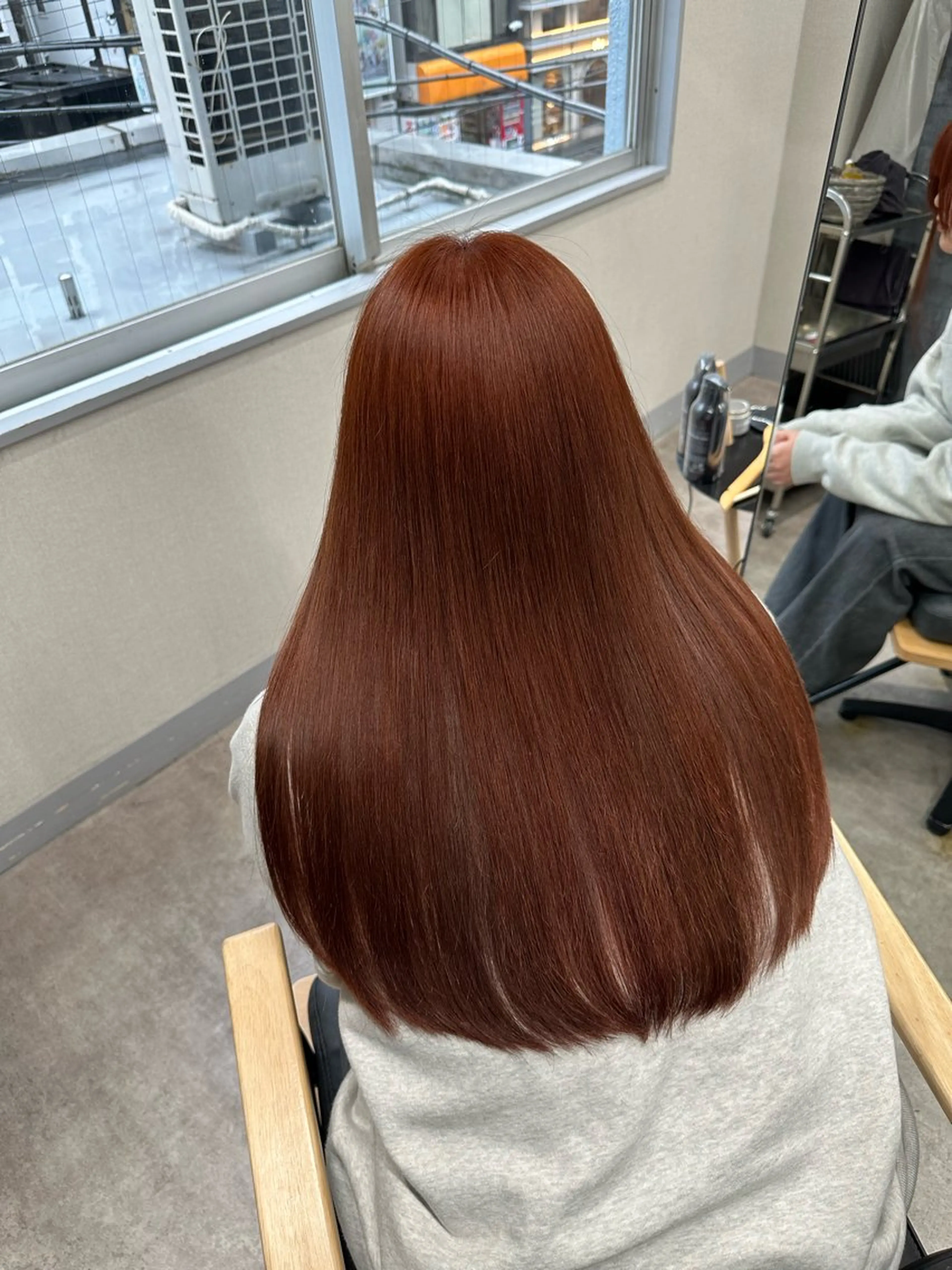 ロング カラー SALOWIN 原宿 iori所属・🌟原宿指名No.1 センターパート⭐️のヘアスタイル