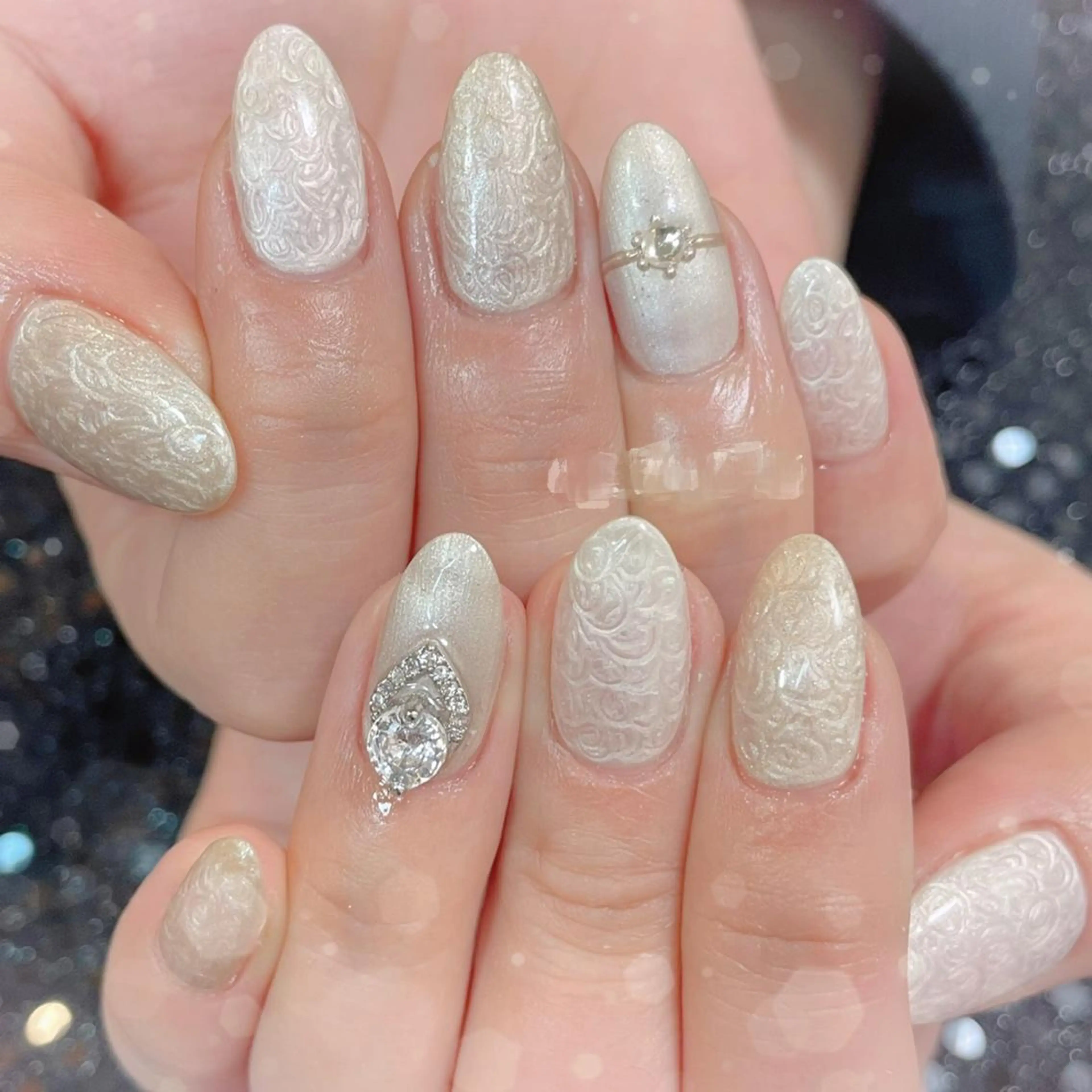 ネイル ストーンネイル ハンドネイル ハンドケア MoON...❤︎ MeGuのネイルデザイン