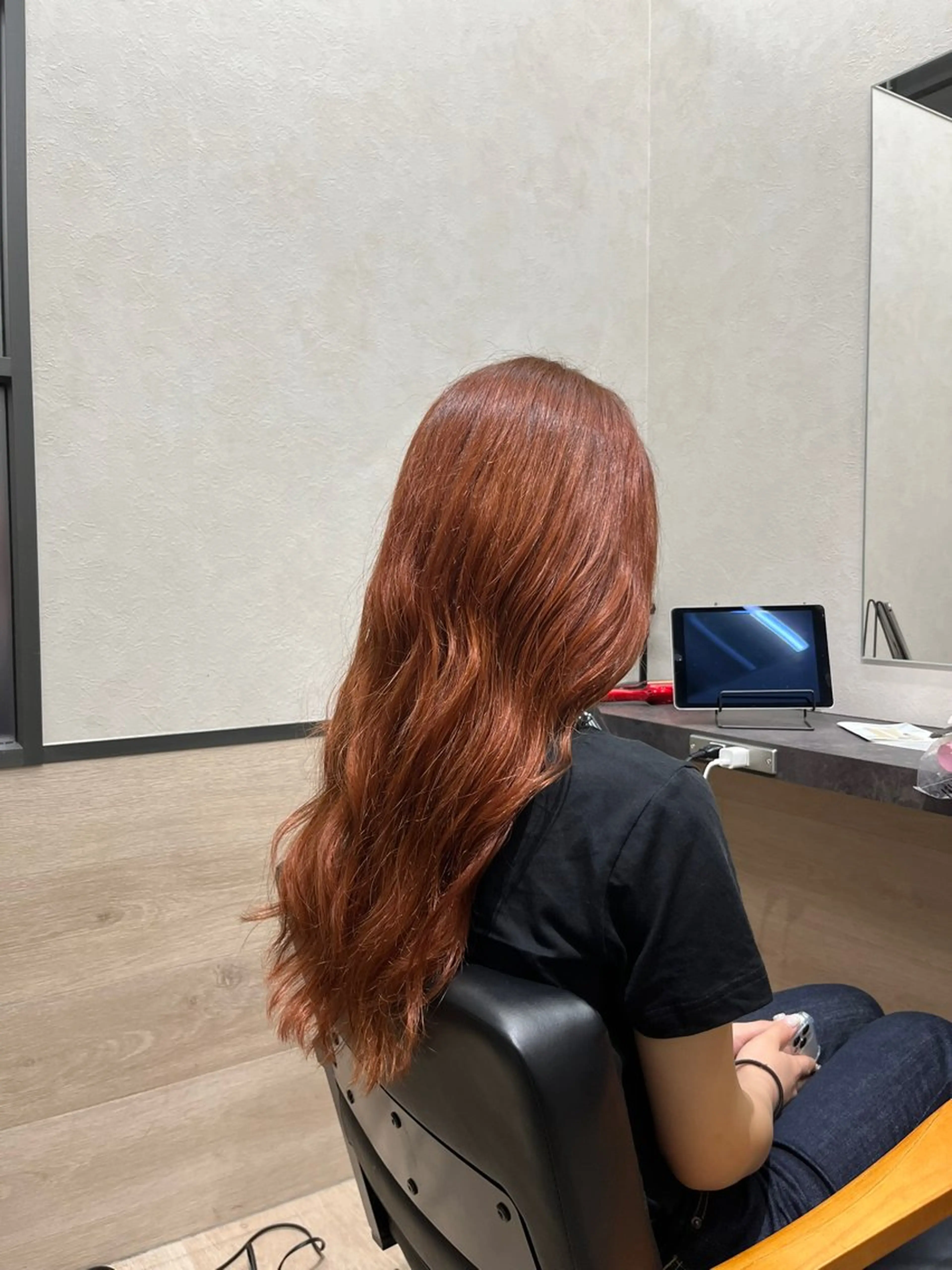 ロング カラー ブリーチ カット ヘアカラー 有田裕真 【ブリーチカラー】のヘアスタイル