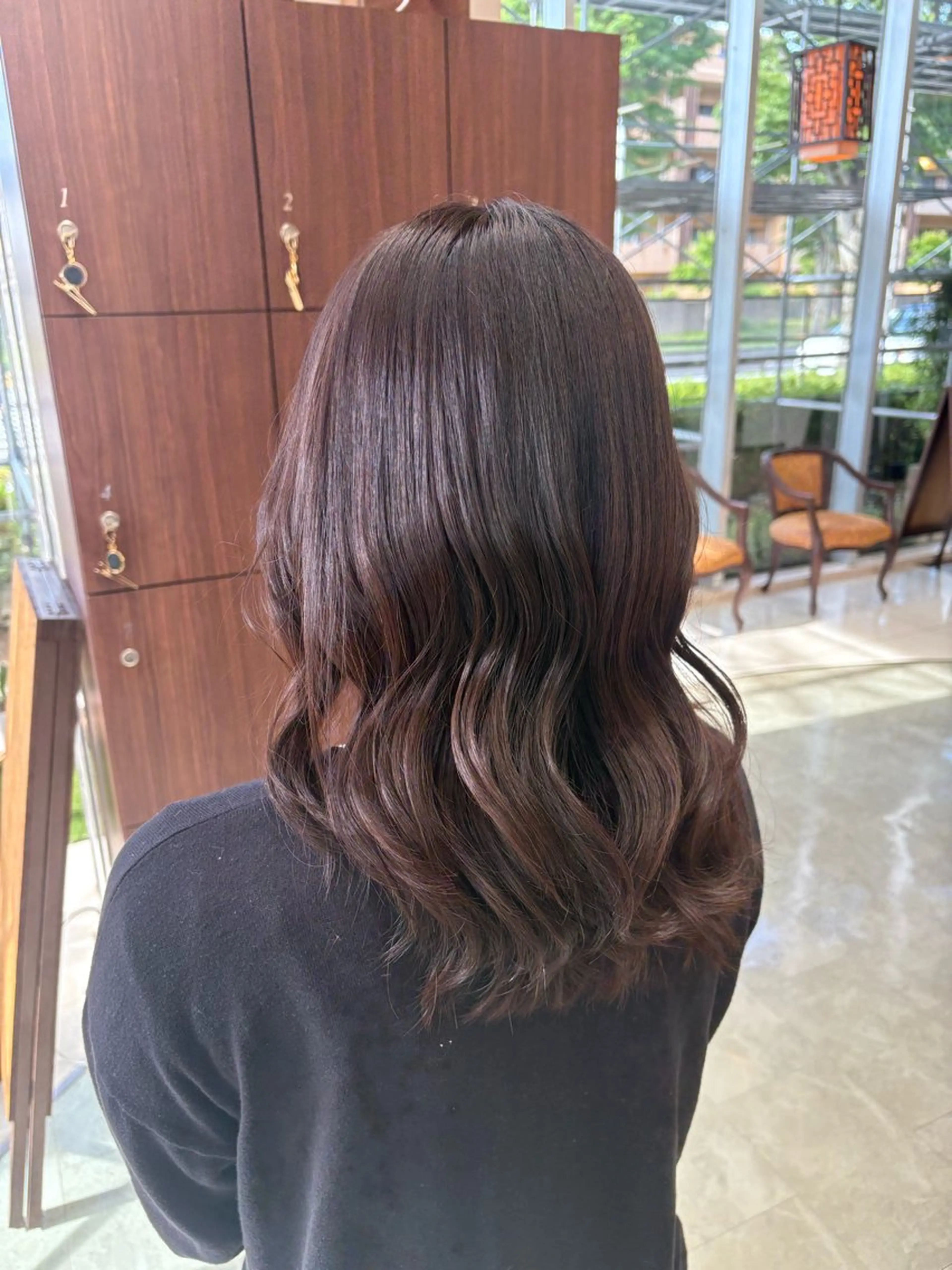 ロング カラー ブラウンカラー マロンブラウン ヘアカラー 垢抜けデザイナー/ 似合わせ/朝倉友香のヘアスタイル