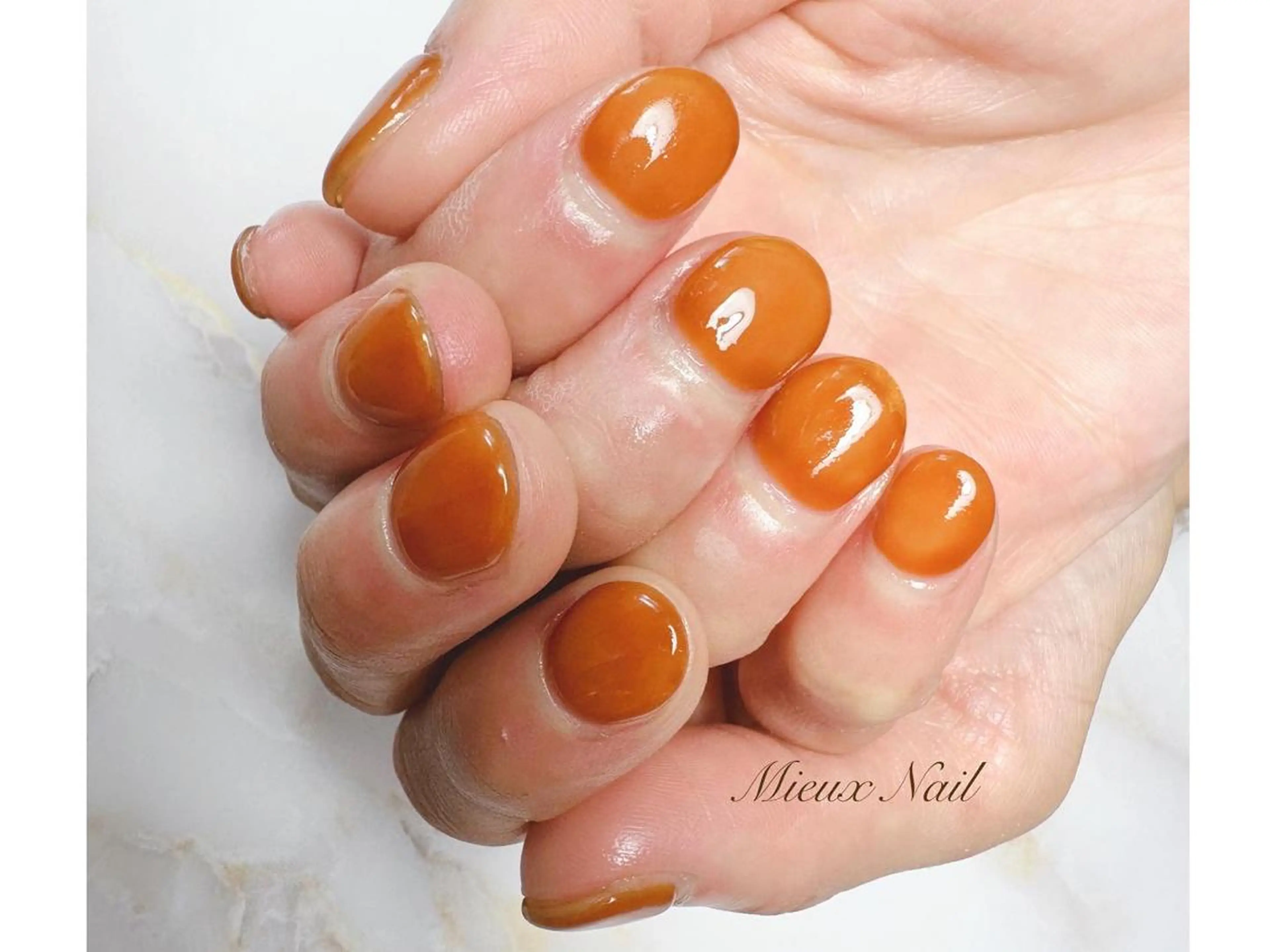 ネイル ワンカラーネイル オレンジ シンプルネイル ハンドネイル 市川 麻衣子のネイルデザイン