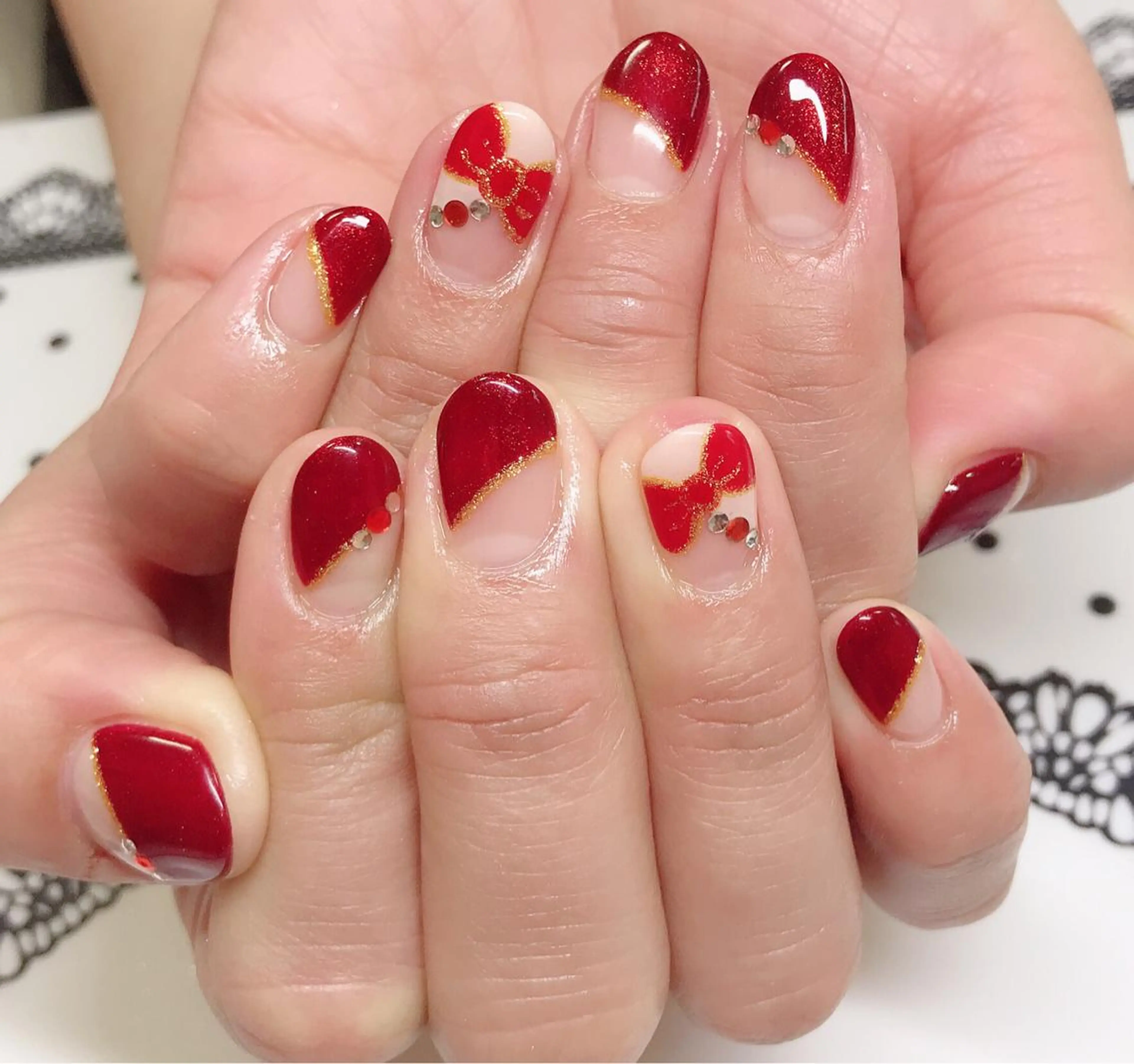 カラー ネイル アートネイル Q Free nailsのネイルデザイン