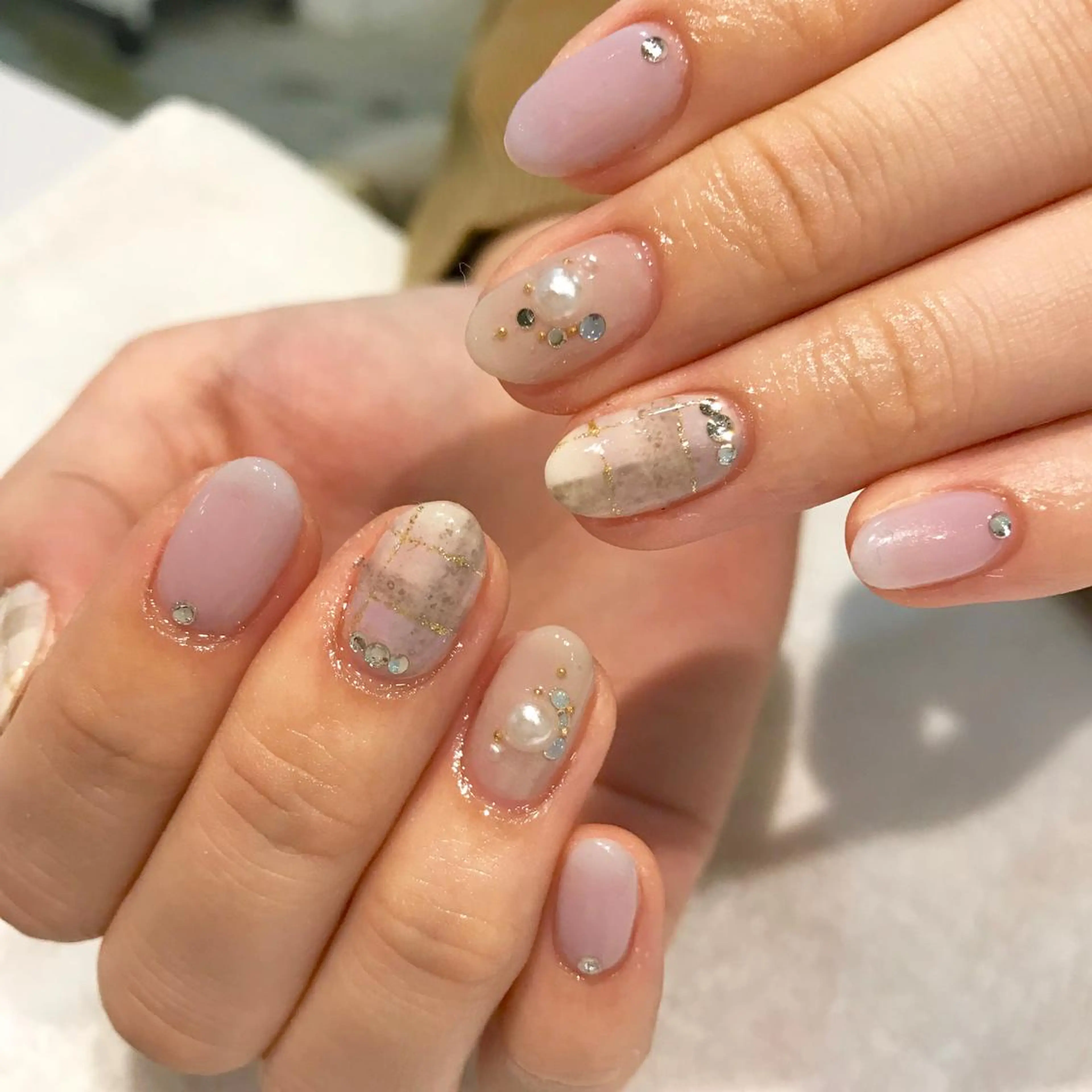 ネイル Re Pearl～コーディネートサロン～ 市駅前店所属・NARUMI HYODOのネイルデザイン