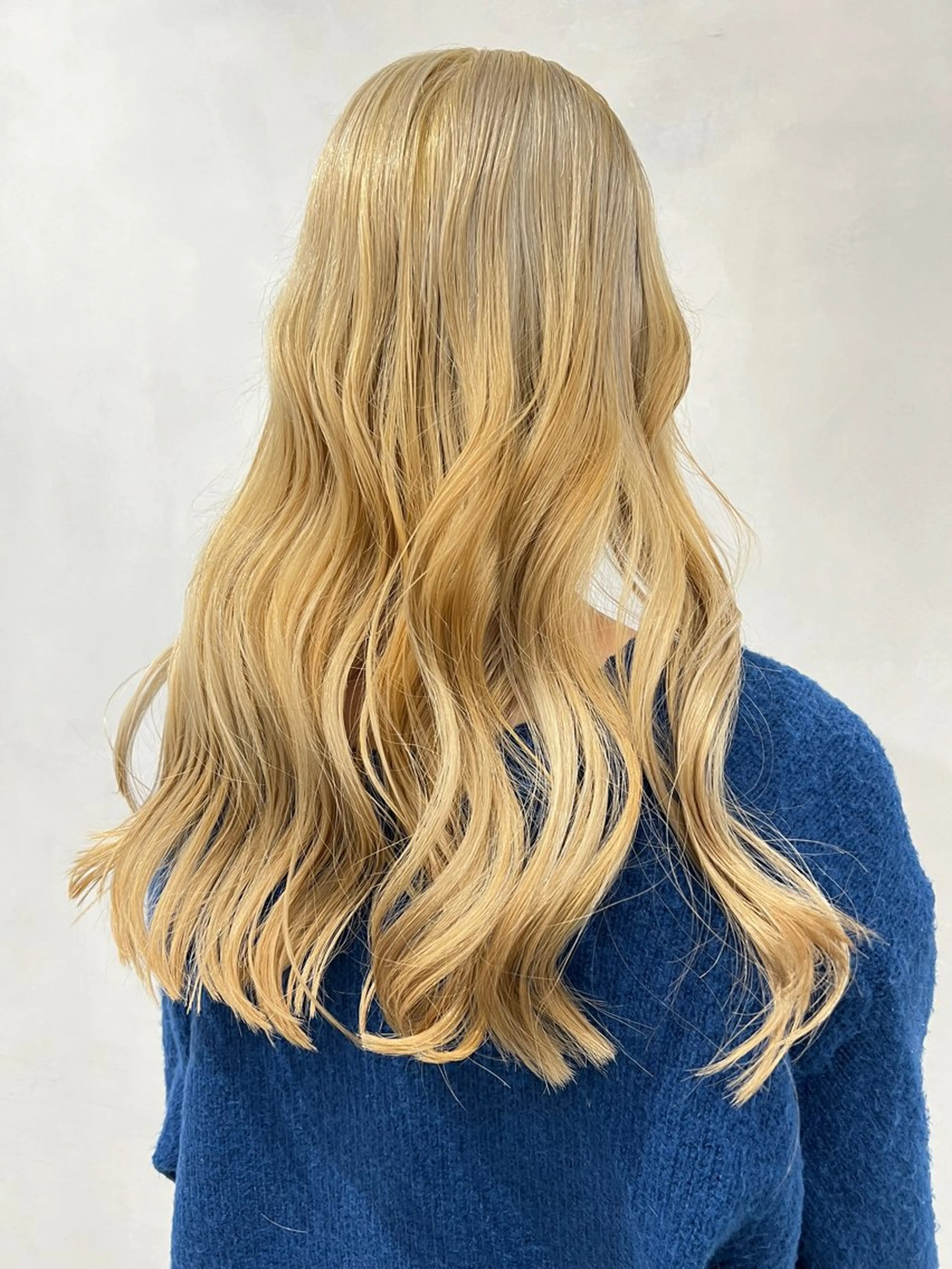 ロング カラースペシャリスト ・齊藤 羽瑠輝のヘアスタイル