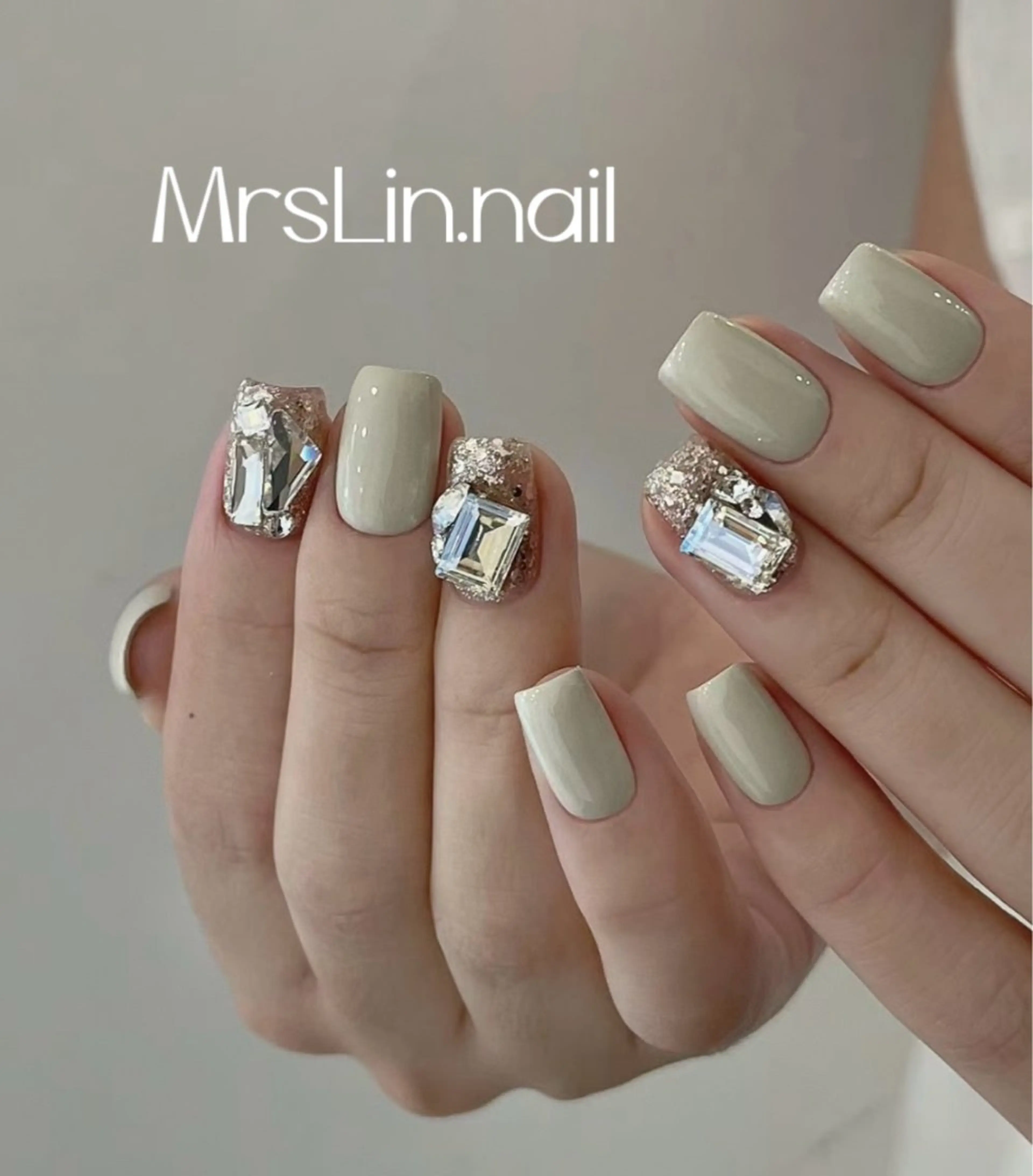ネイル ストーンネイル ハンドネイル Mrs Lin.nailのネイルデザイン
