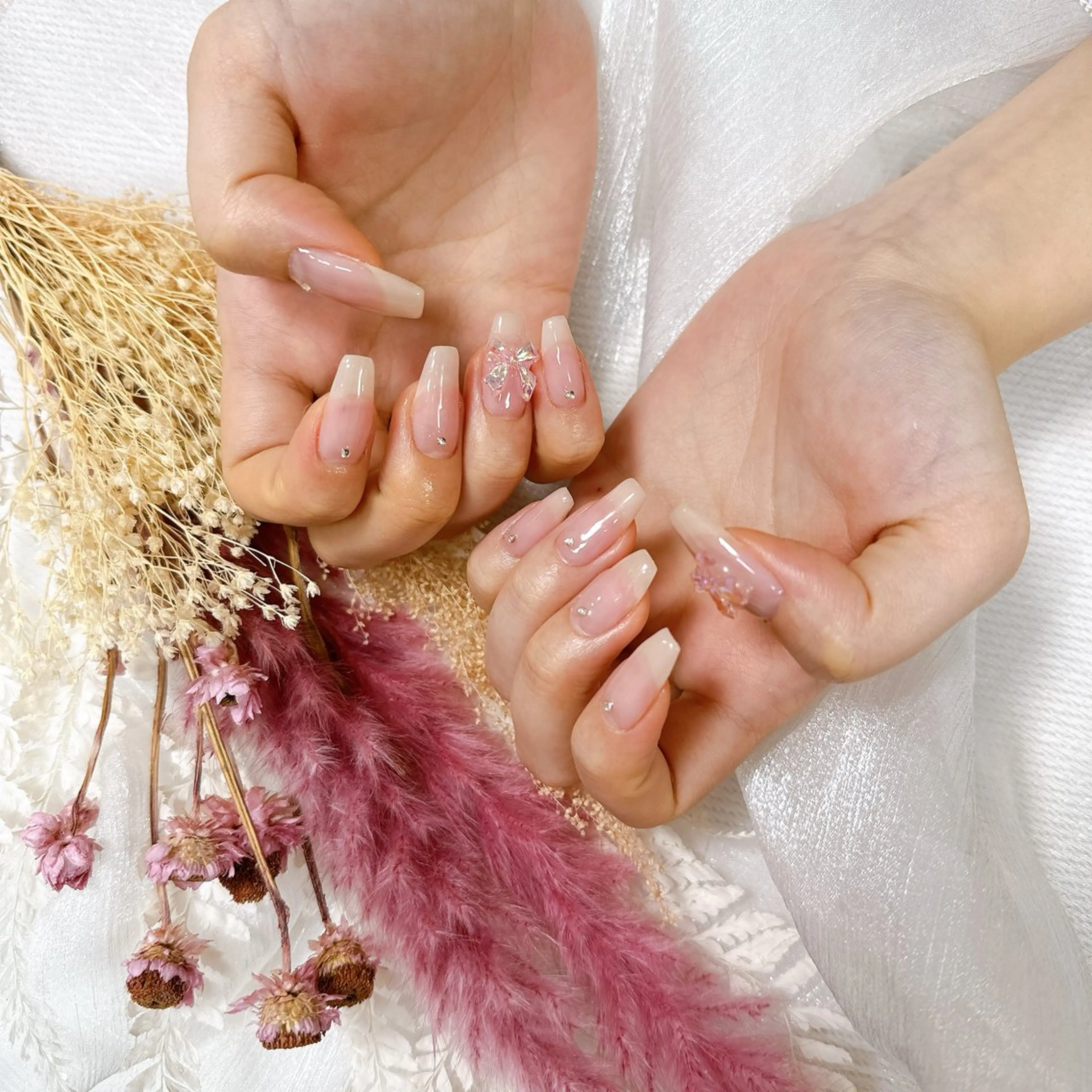 ネイル Hana NAIL所属・🩵 Rin🩵のネイルデザイン