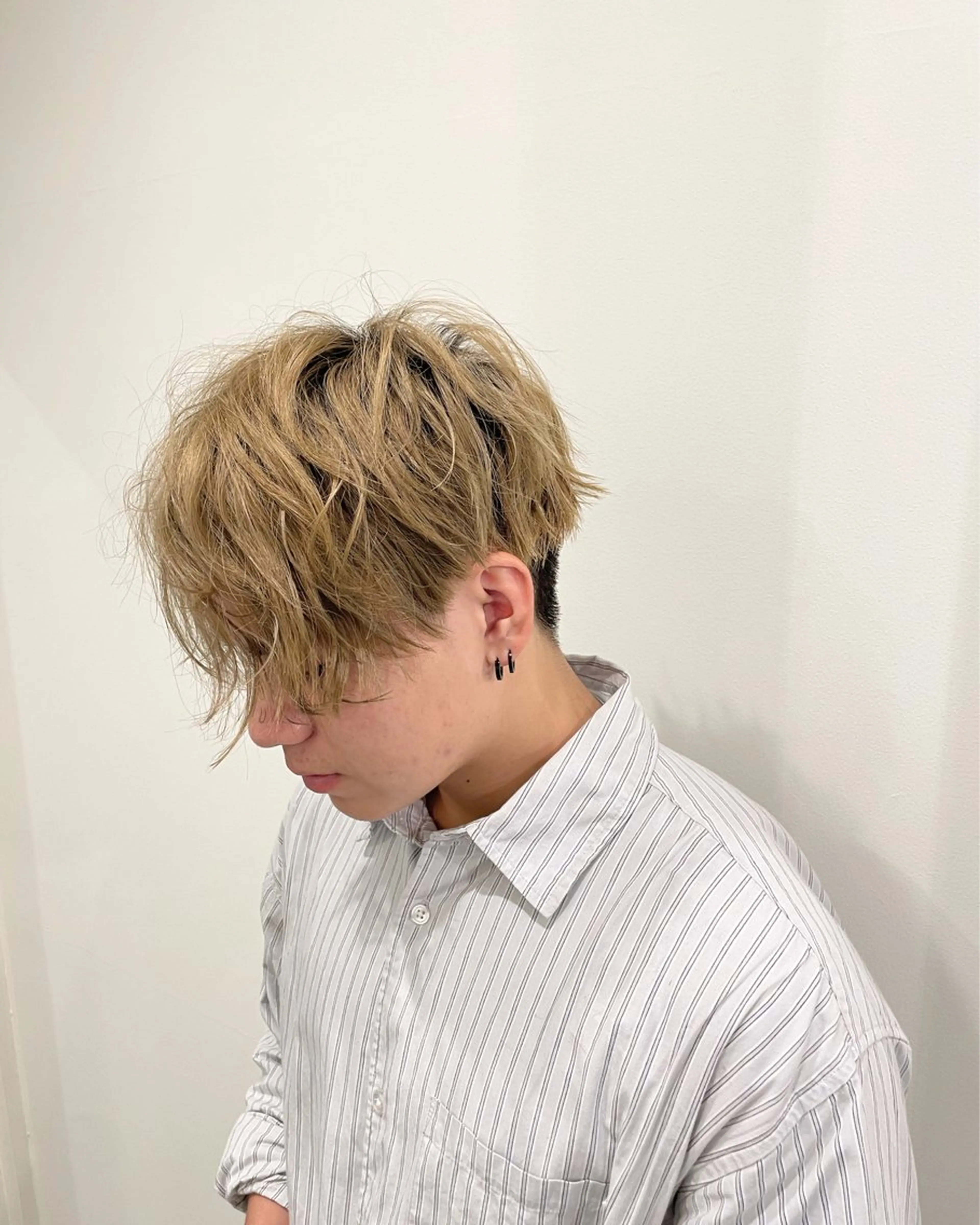 ショート カラー メンズ ショートヘア ニュアンスカラー🫧 加納のヘアスタイル