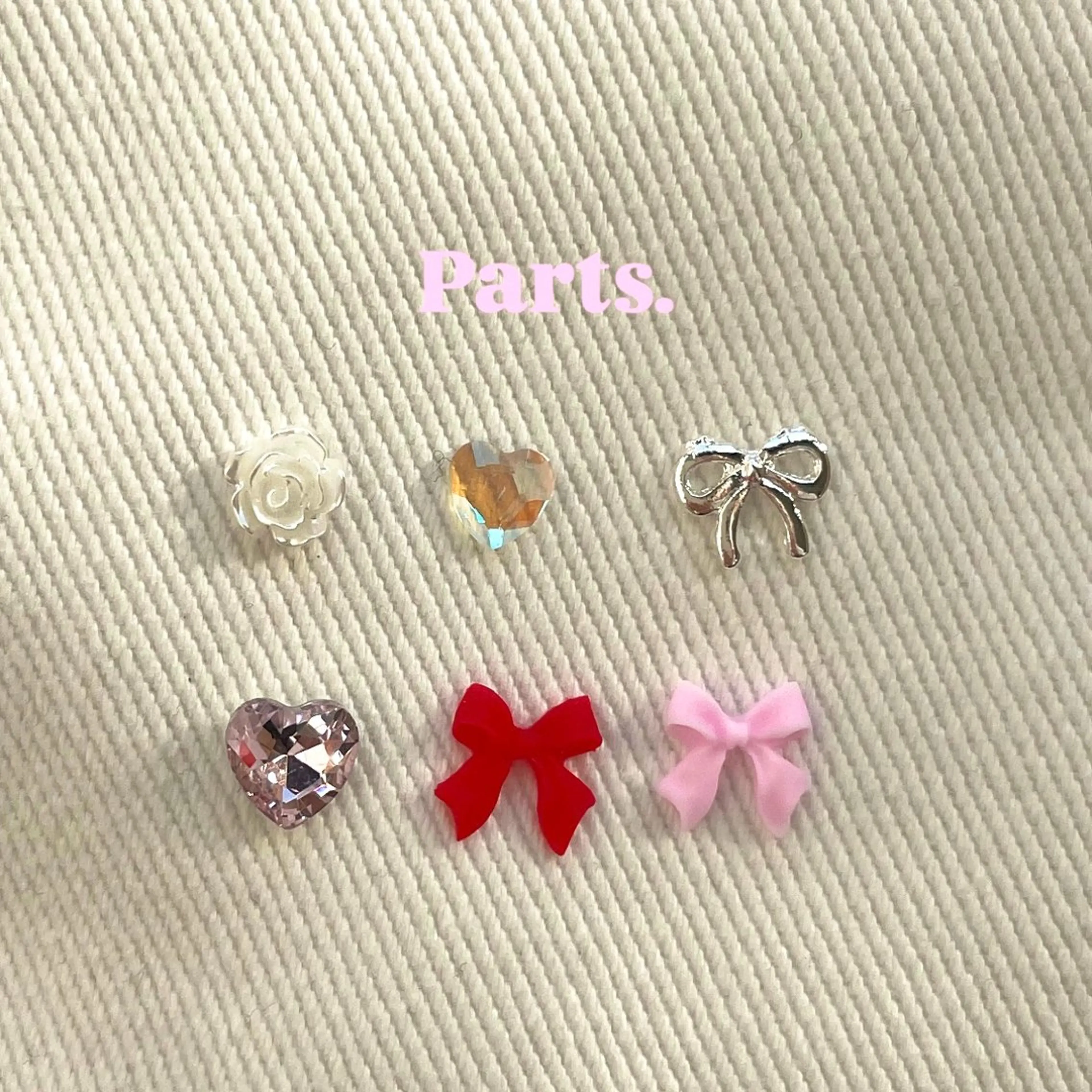 ネイル フレンチネイル ミラーネイル ワンカラーネイル ハンドネイル Me d'eau所属・Me d'eau Rinaのネイルデザイン