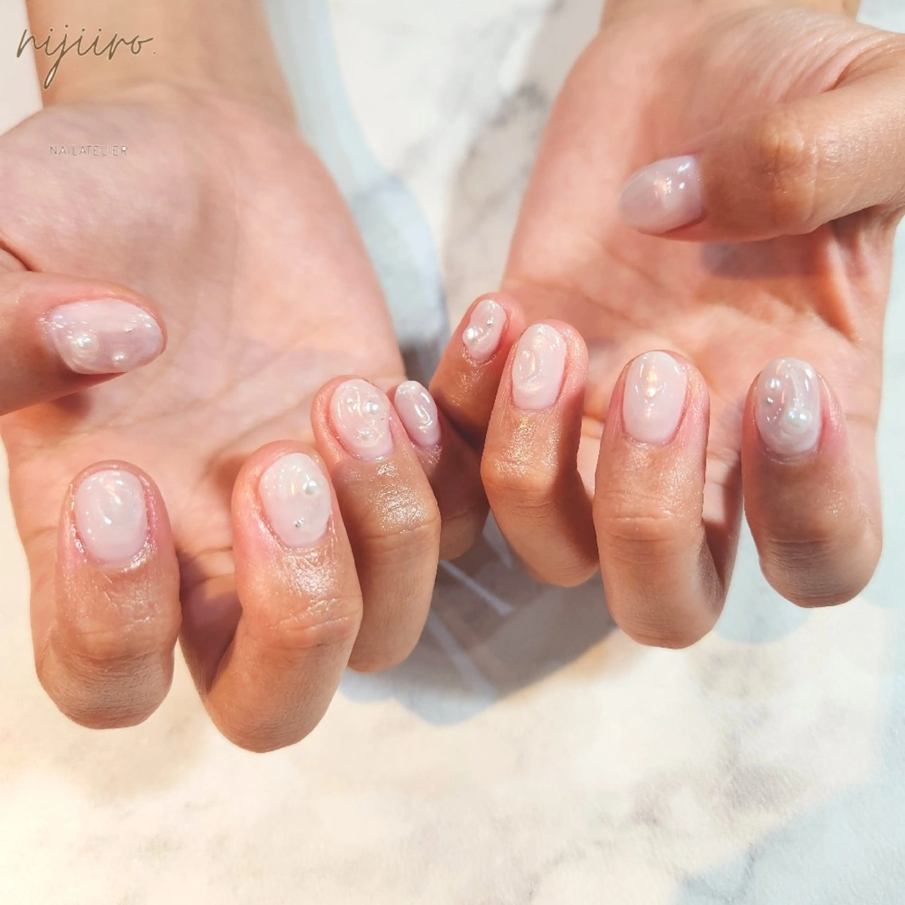 ネイル ハンドネイル nailatelier nijiiro.所属・nijiiro🌈 サトウのネイルデザイン