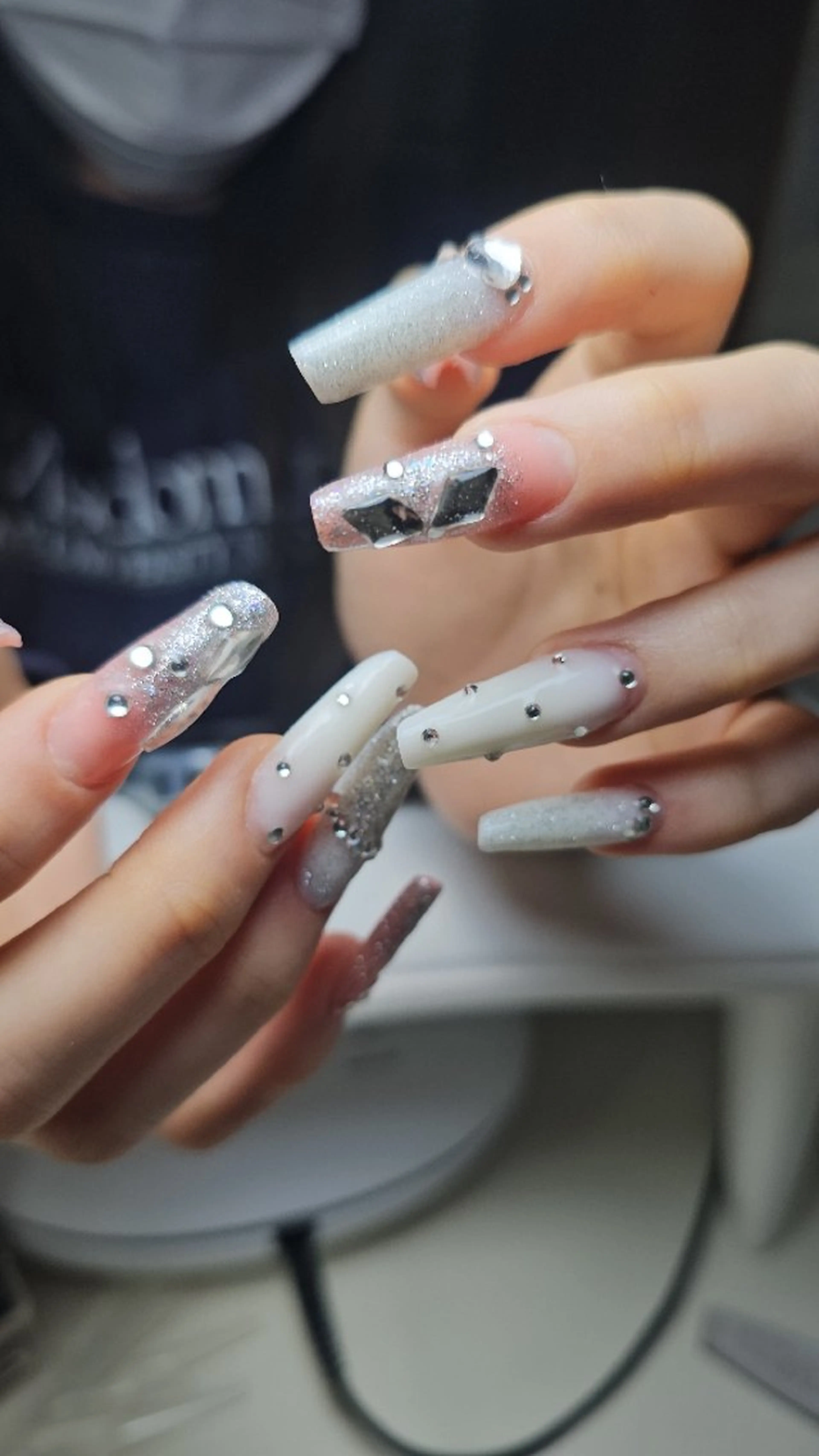 ネイル ハンドネイル ハンドケア アンドレア 名古屋のネイルデザイン