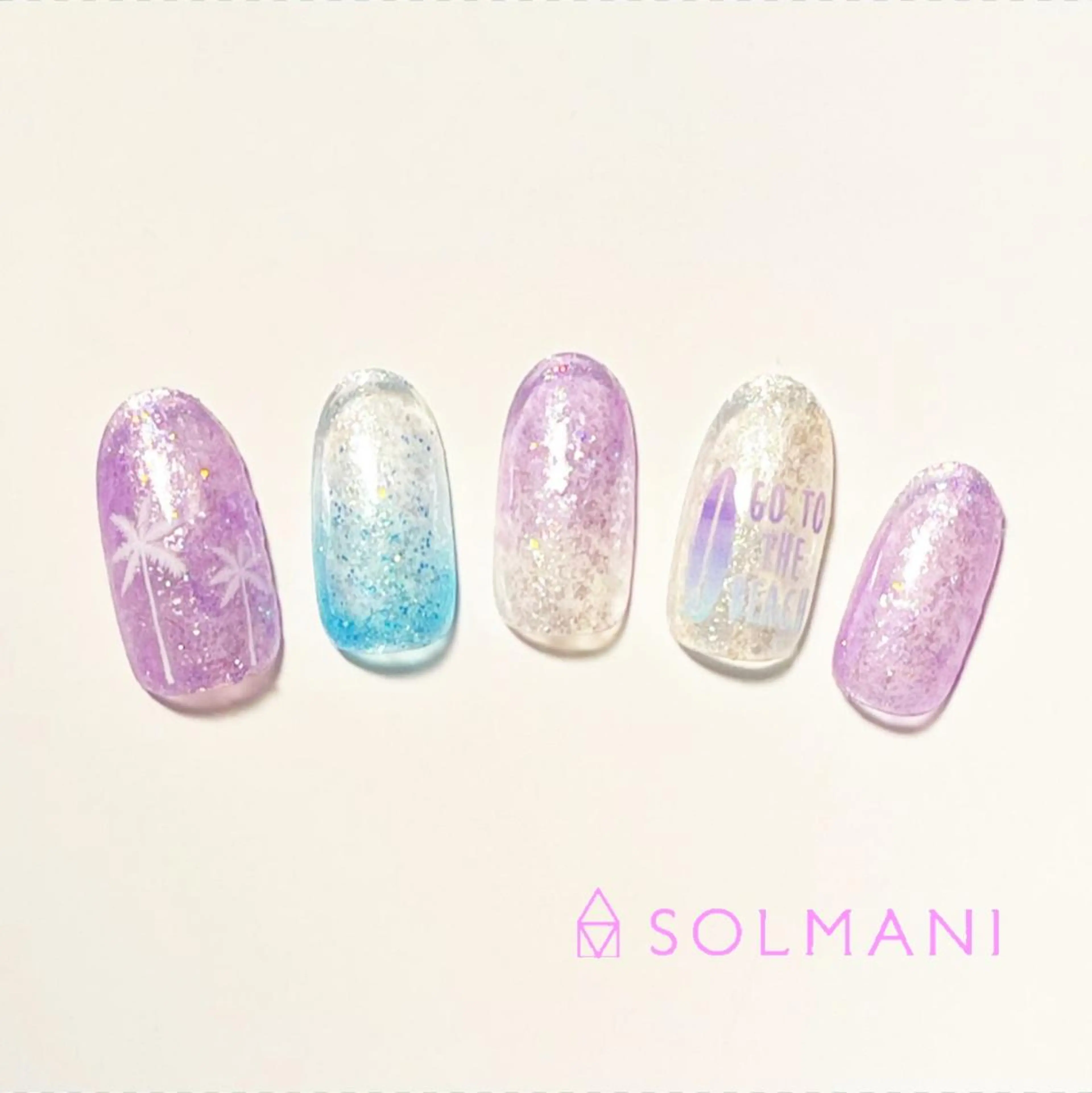 ネイル SOLMANI 予約担当のネイルデザイン