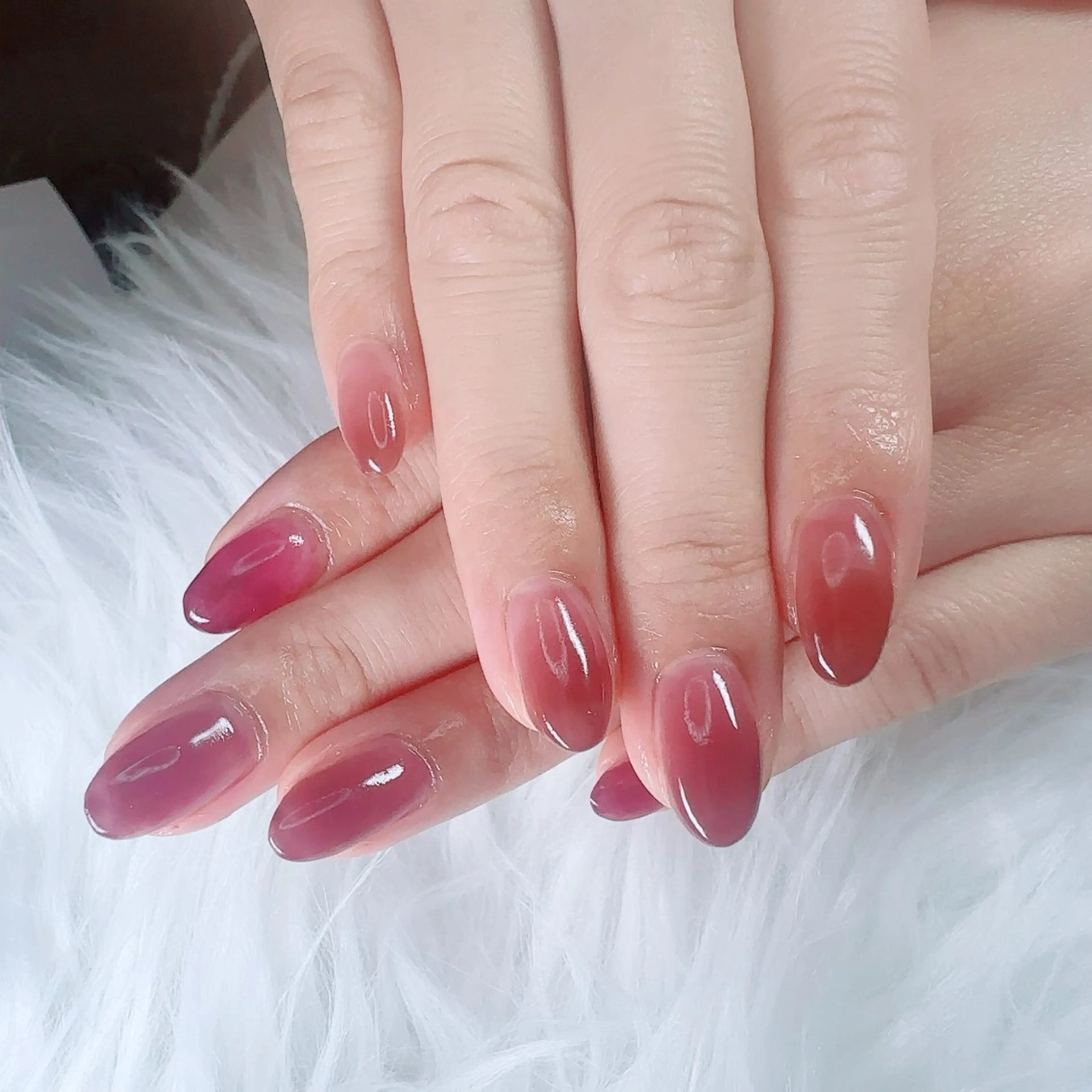 ネイル アンドネイルアンドビューティー所属・池田 愛美理のネイルデザイン