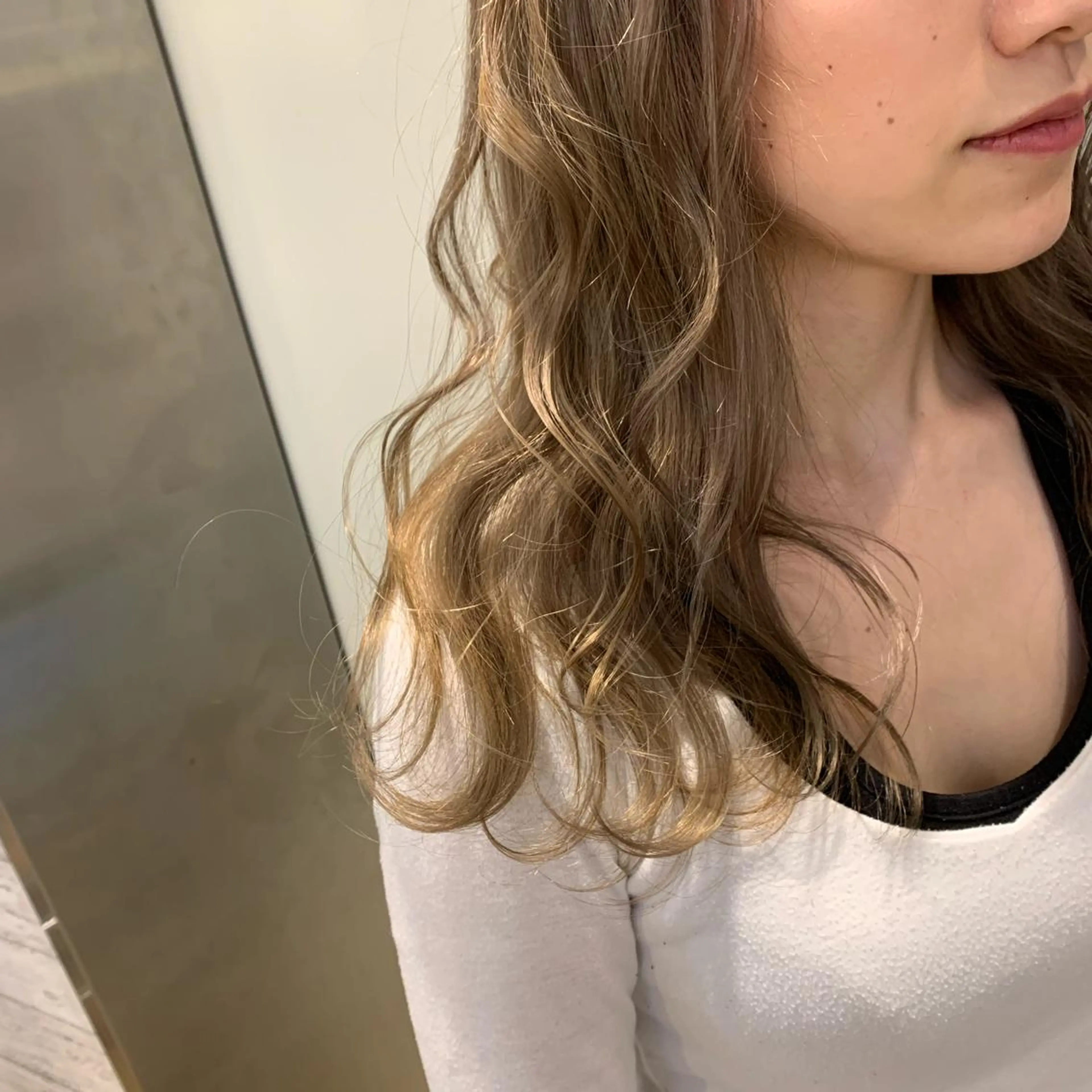 カラー ベージュカラー GOTODAYシェアサロン所属・天野 利咲のヘアスタイル