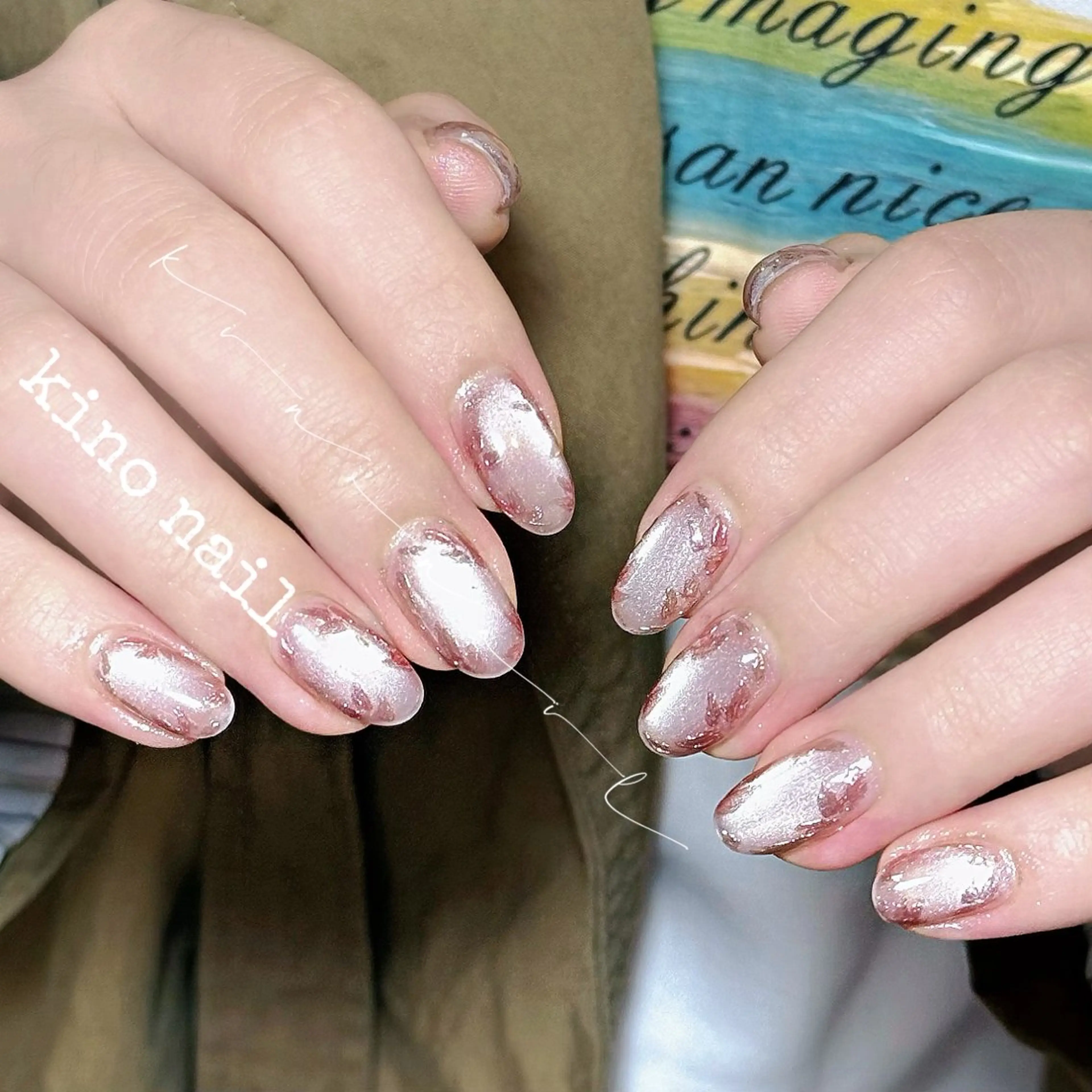 ショート カラー ハンドネイル LI XINLUのネイルデザイン