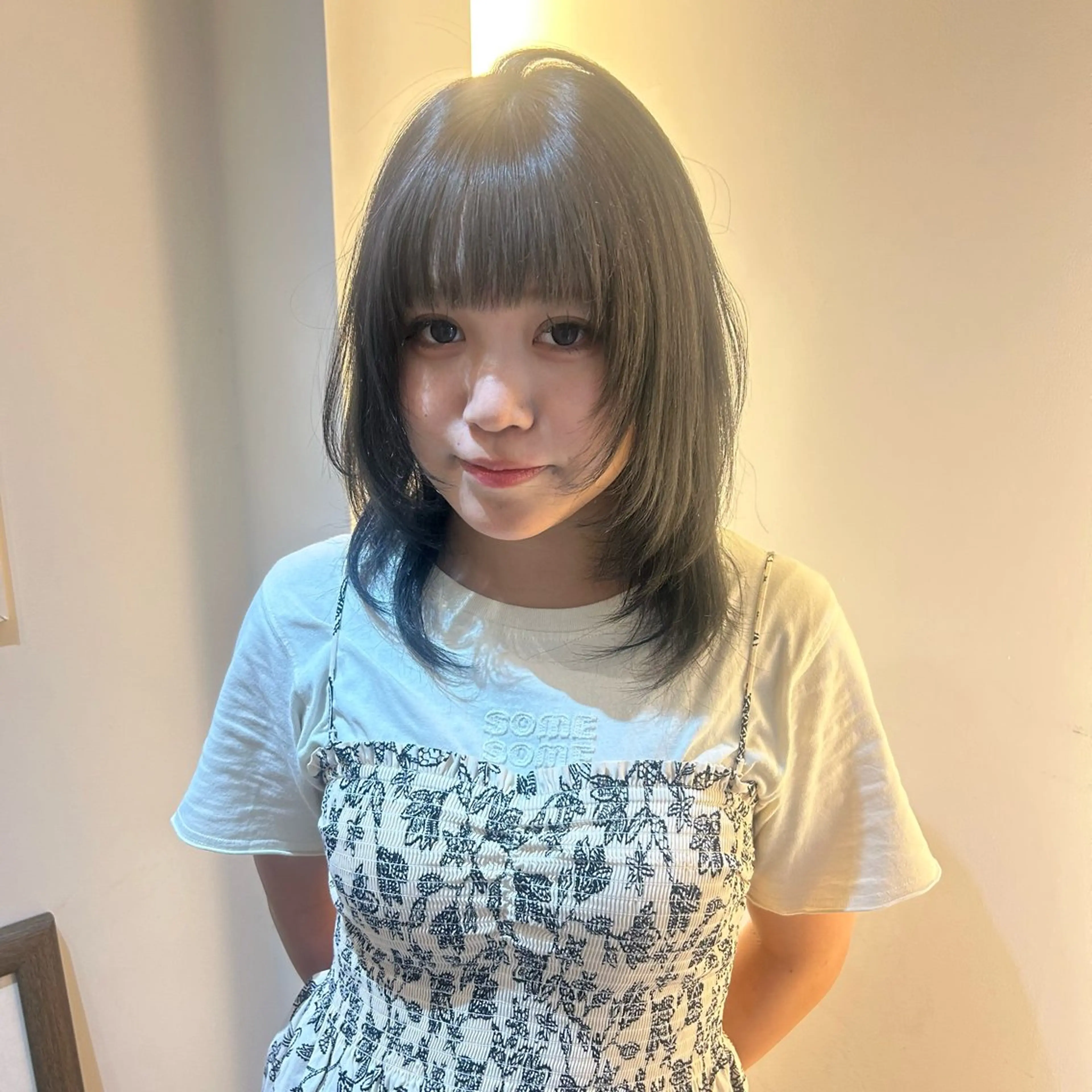 セミロング カラー 透明感カラー saki / 名古屋 八事 / ハイトーンのヘアスタイル