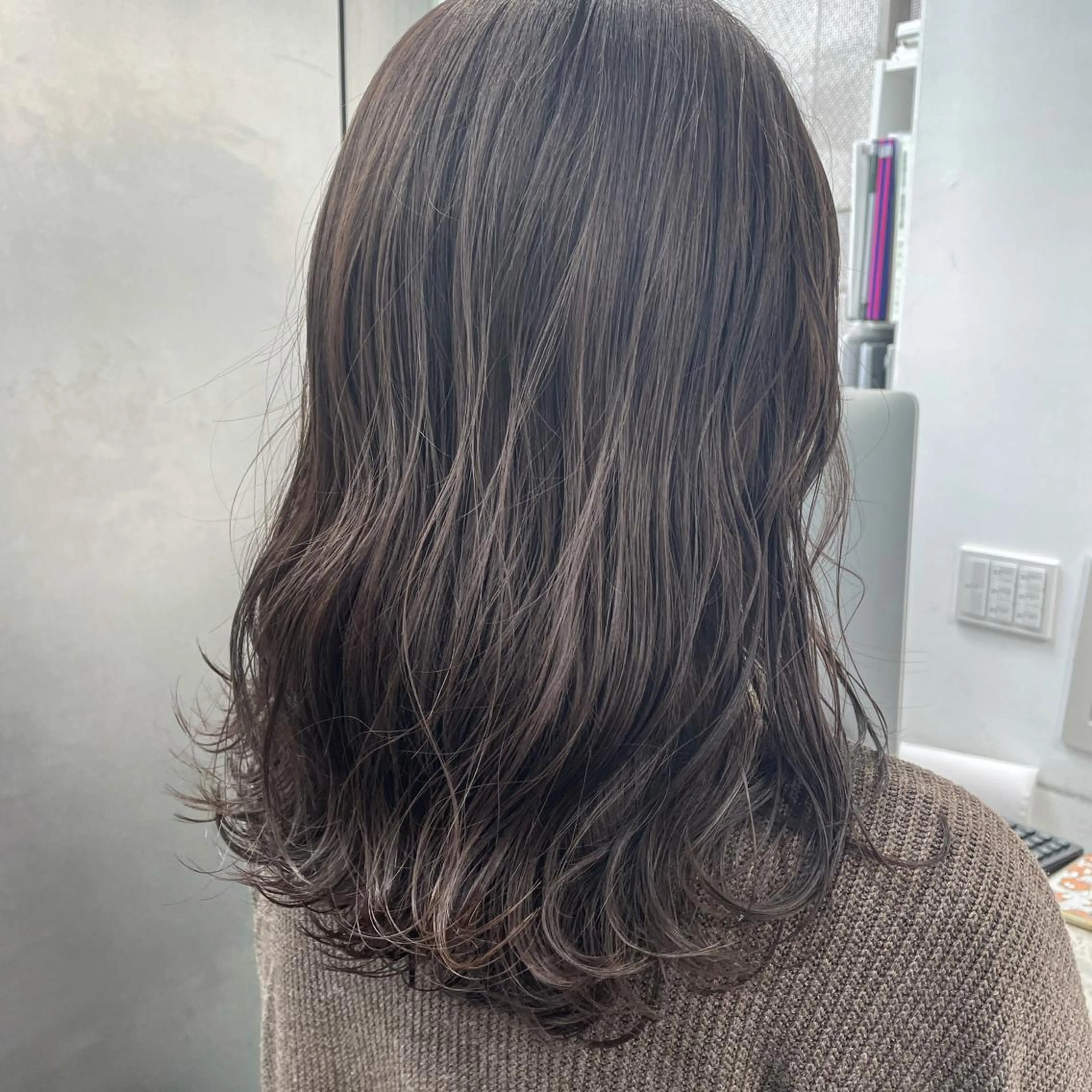 セミロング miyu ハイトーン/レイヤーのヘアスタイル