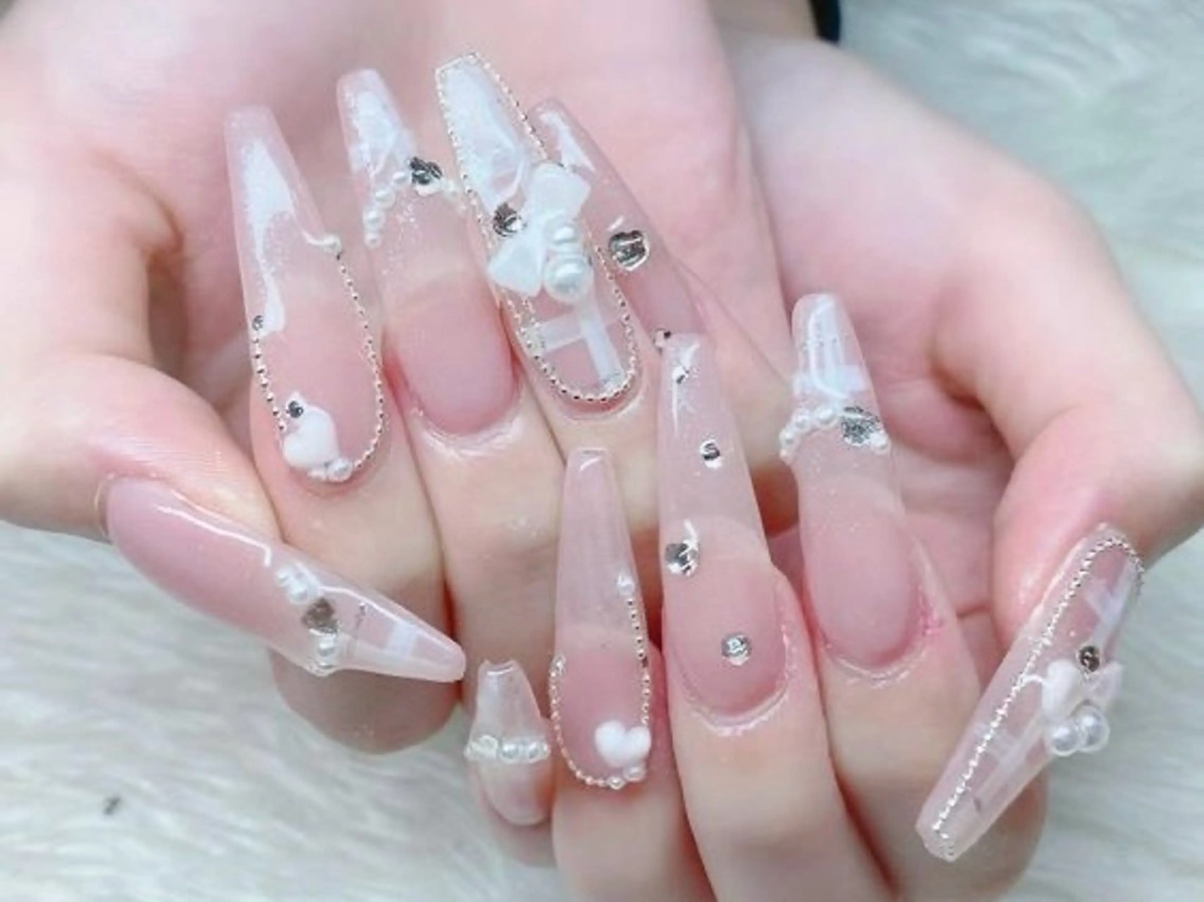 ネイル ジェルネイル 韓国ネイル 持ち込み オフィスネイル ワンホンネイル MiO Nailのネイルデザイン