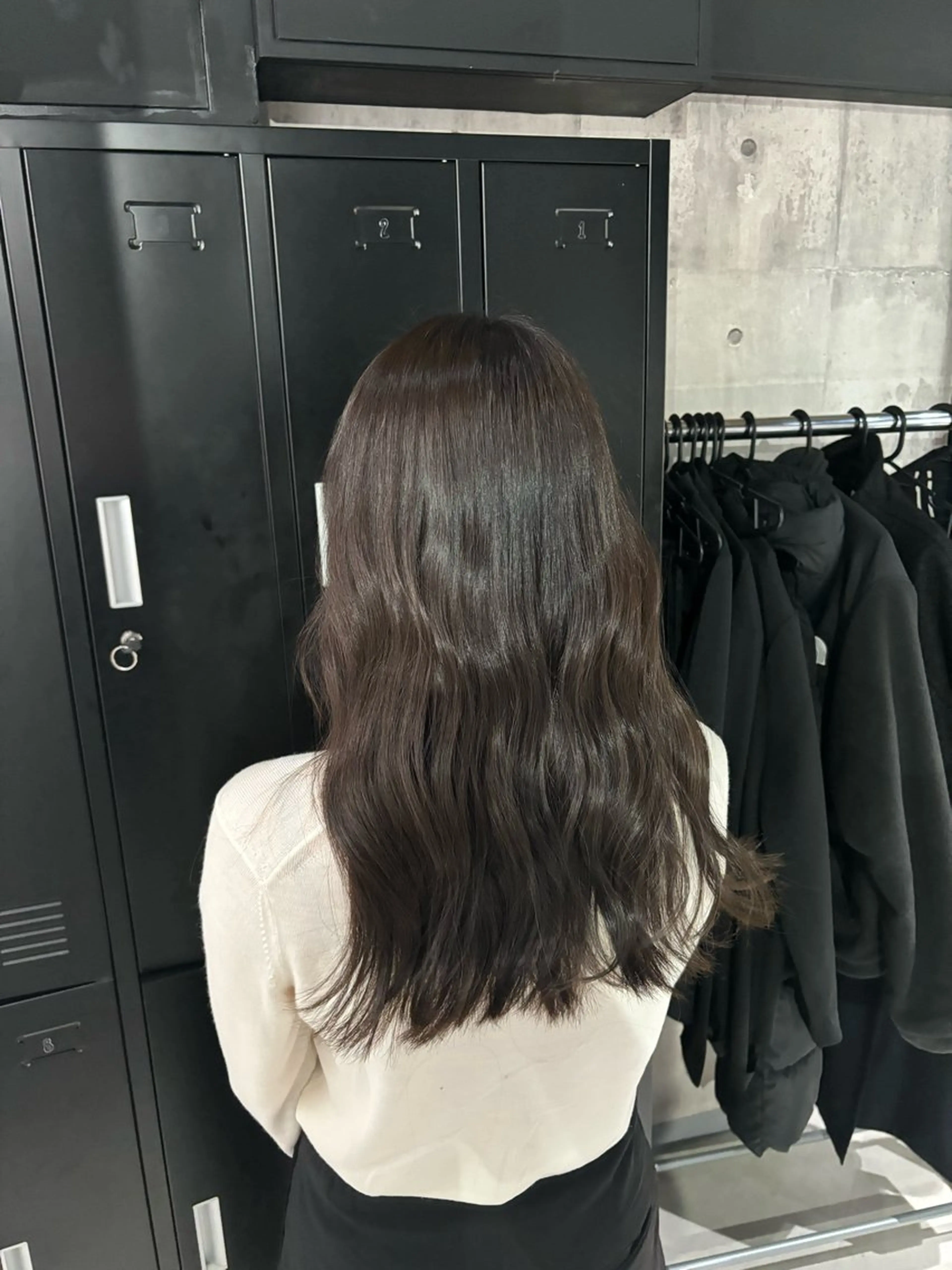 ロング カラー グレージュ ヘアカラー _white【京橋店】所属・_WHITE / KENTOのヘアスタイル