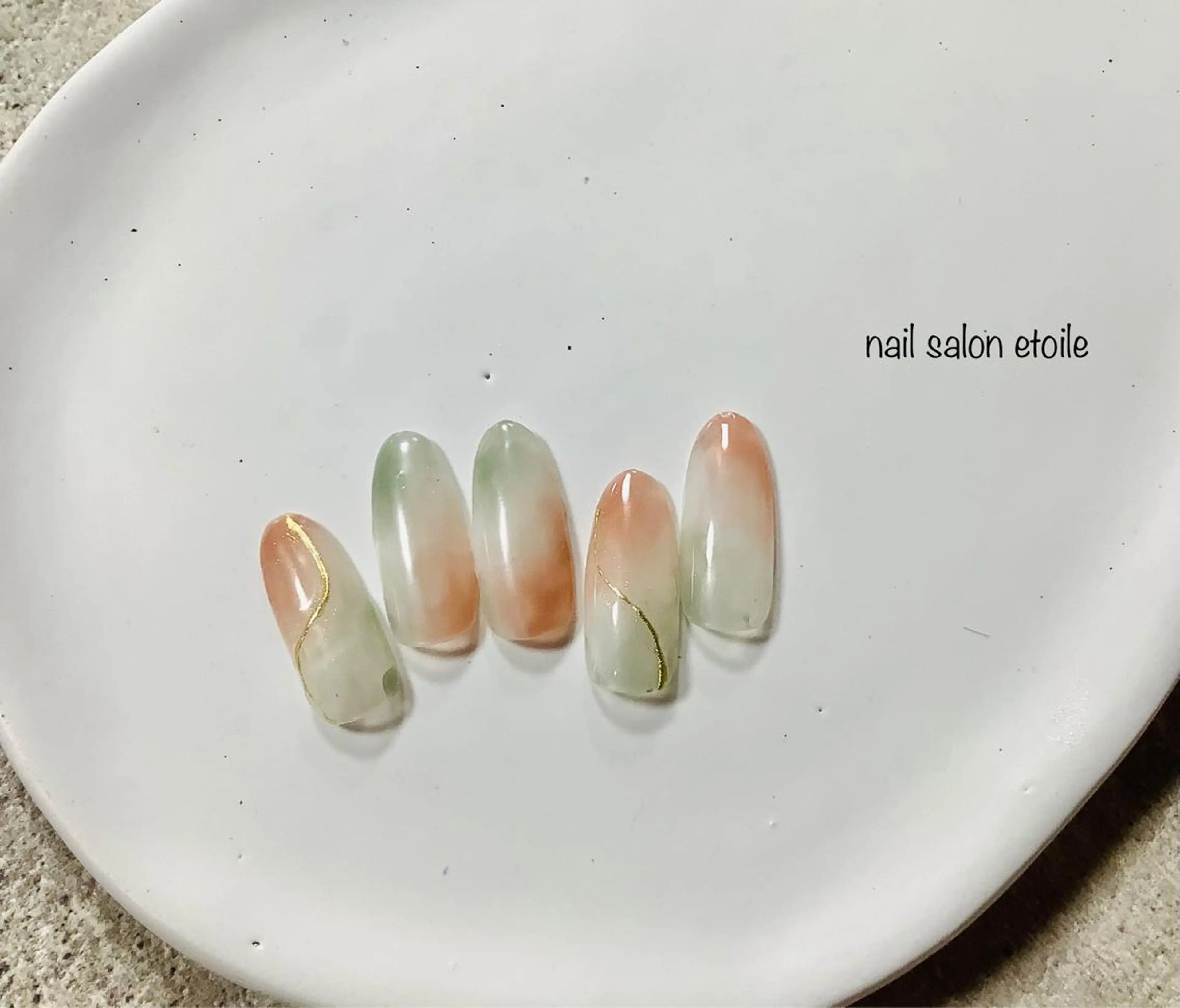 ネイル 横尾 麻里のネイルデザイン