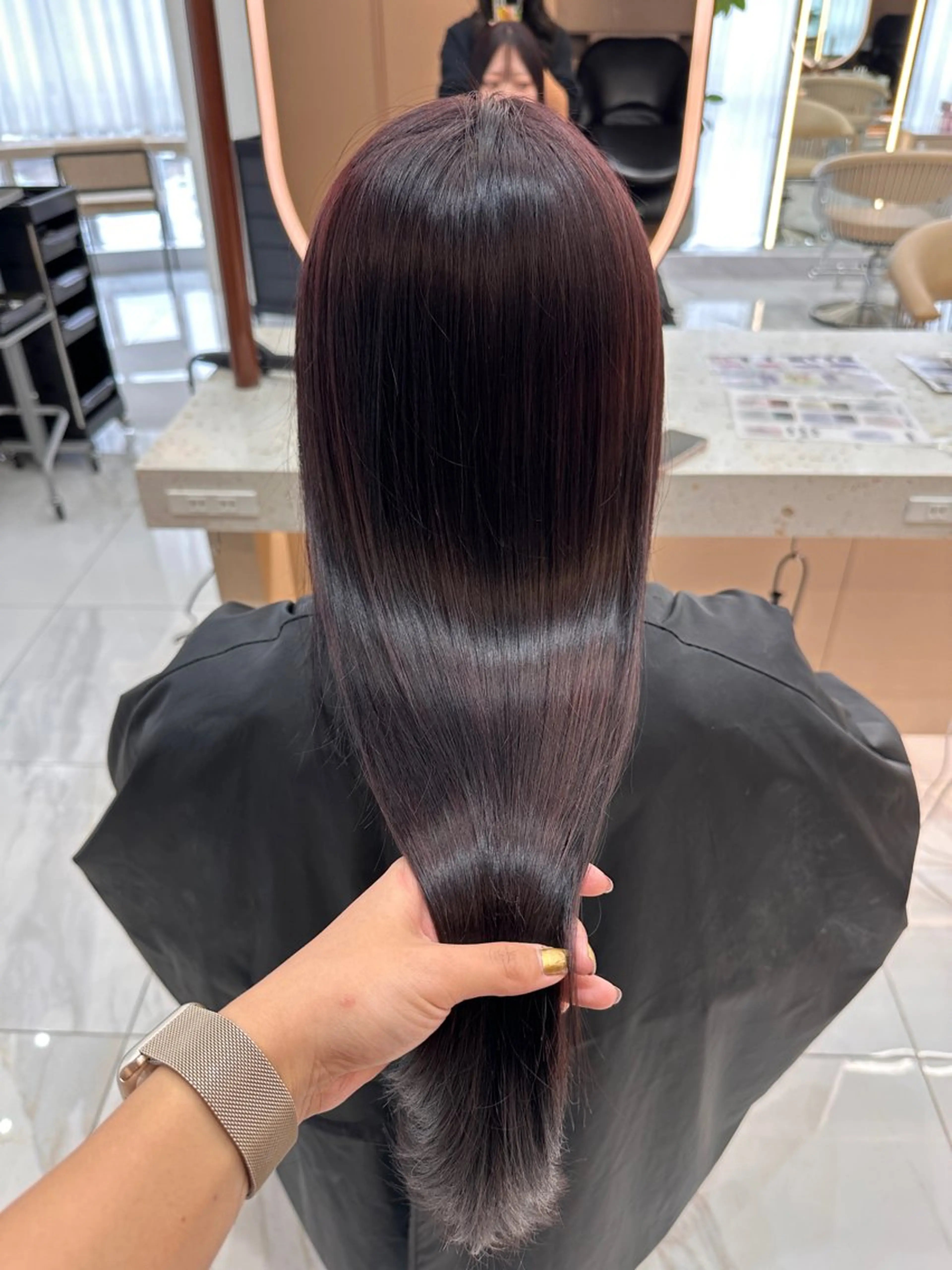 ロング ヘアカラー トリートメント オリーブカラー 長谷川のヘアスタイル