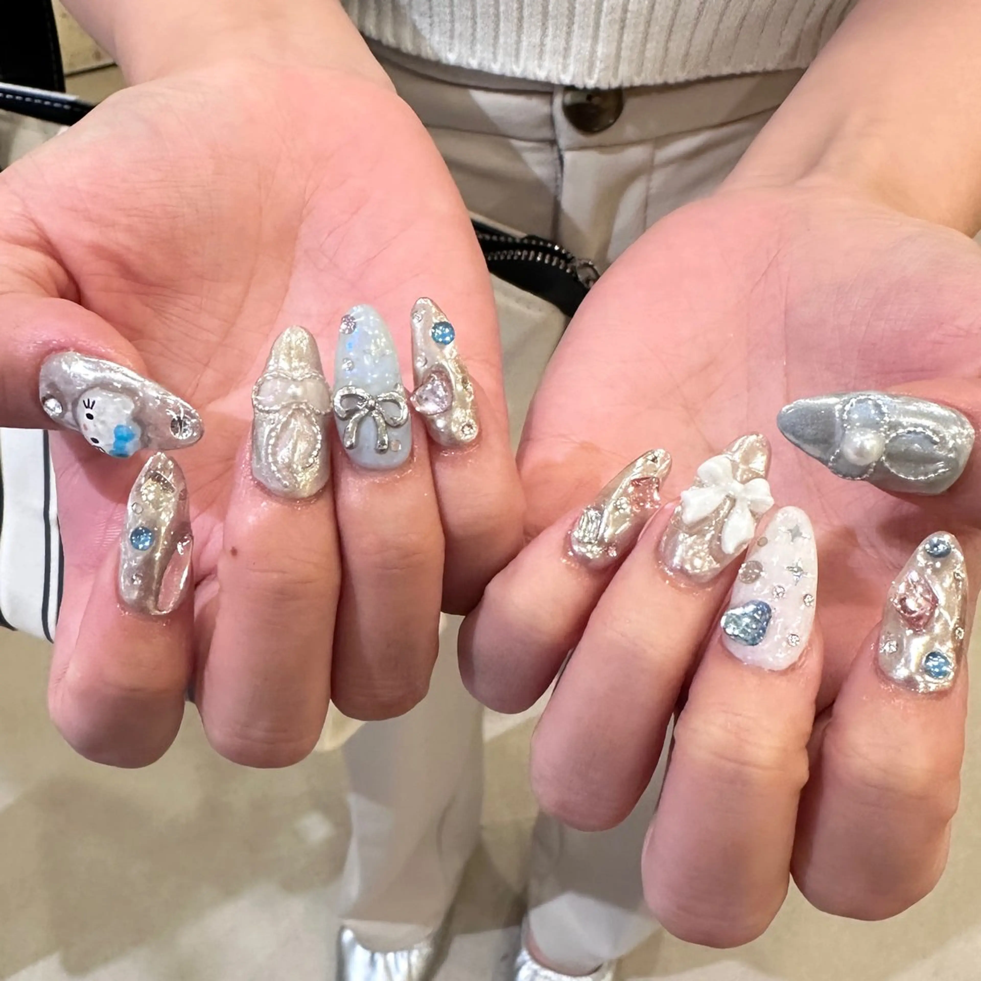 ネイル ハンドネイル 👽個性派ネイル🎀 komachiのヘアスタイル